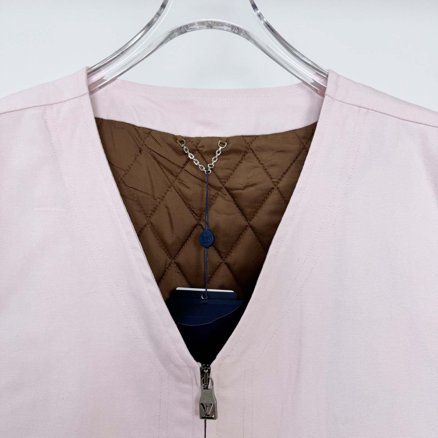 Louis Vuitton Workwear Gilet  1AILVX - FashionPlug