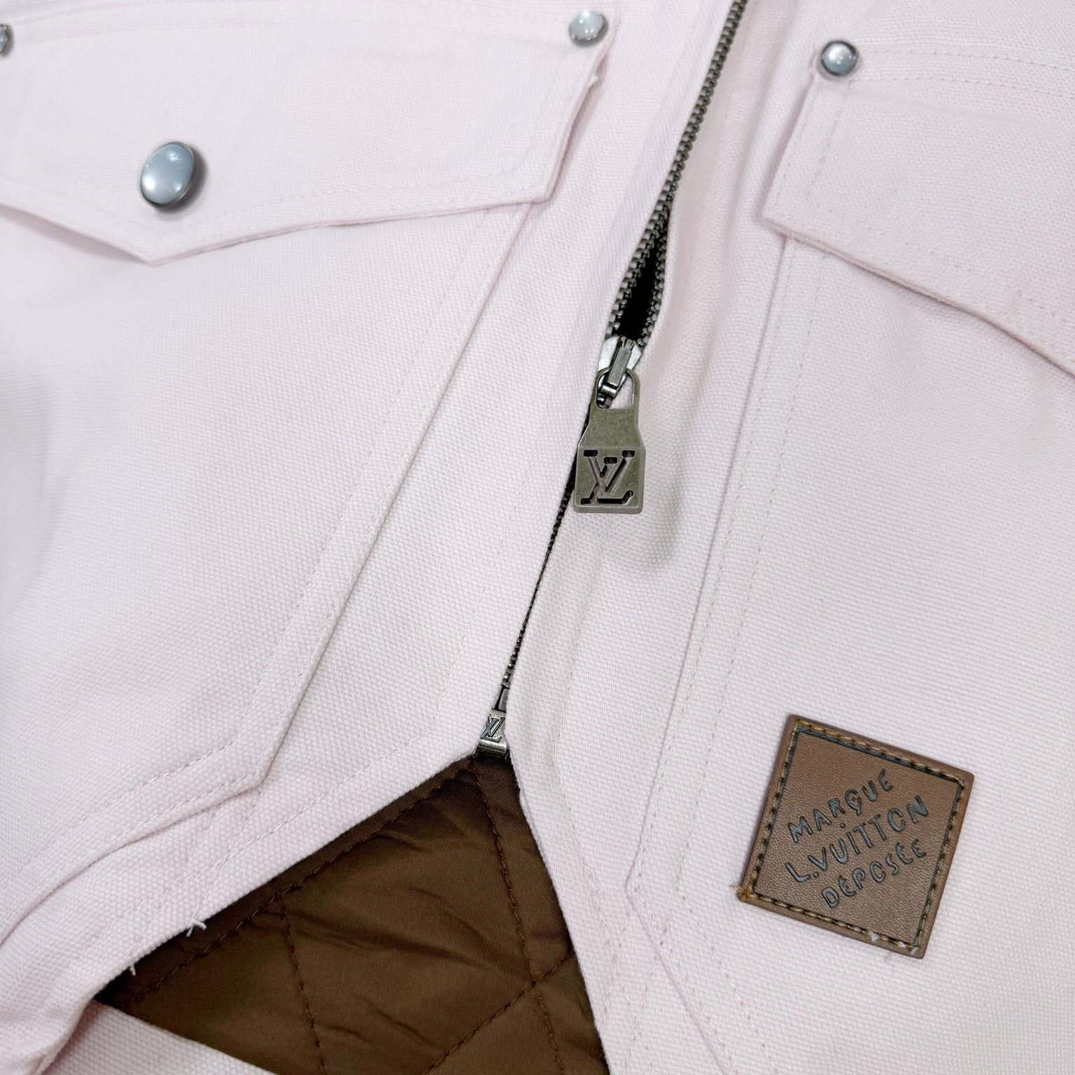 Louis Vuitton Workwear Gilet  1AILVX - FashionPlug