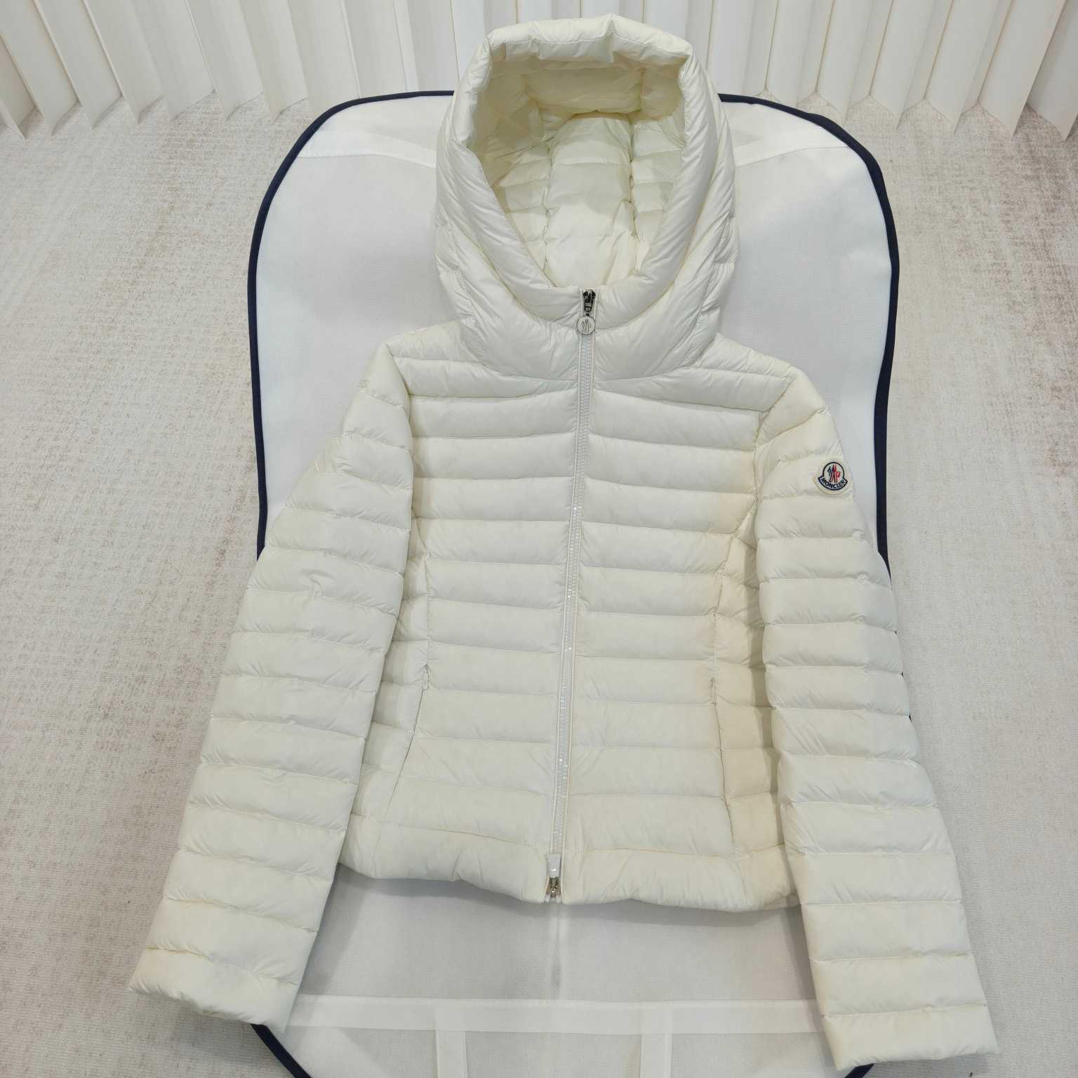Moncler Ige Hooded Short Down Jacket - FashionPlug