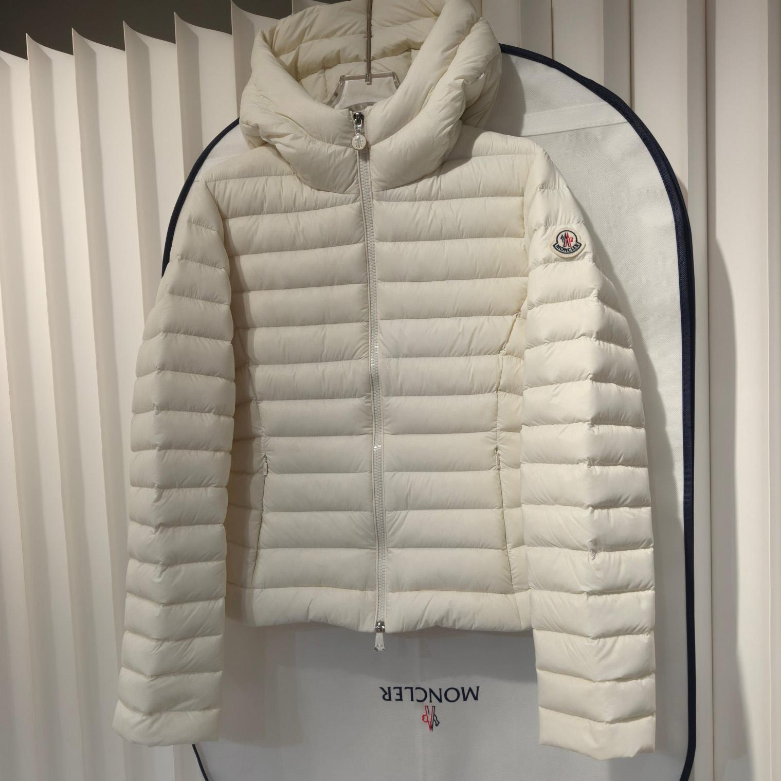 Moncler Ige Hooded Short Down Jacket - FashionPlug
