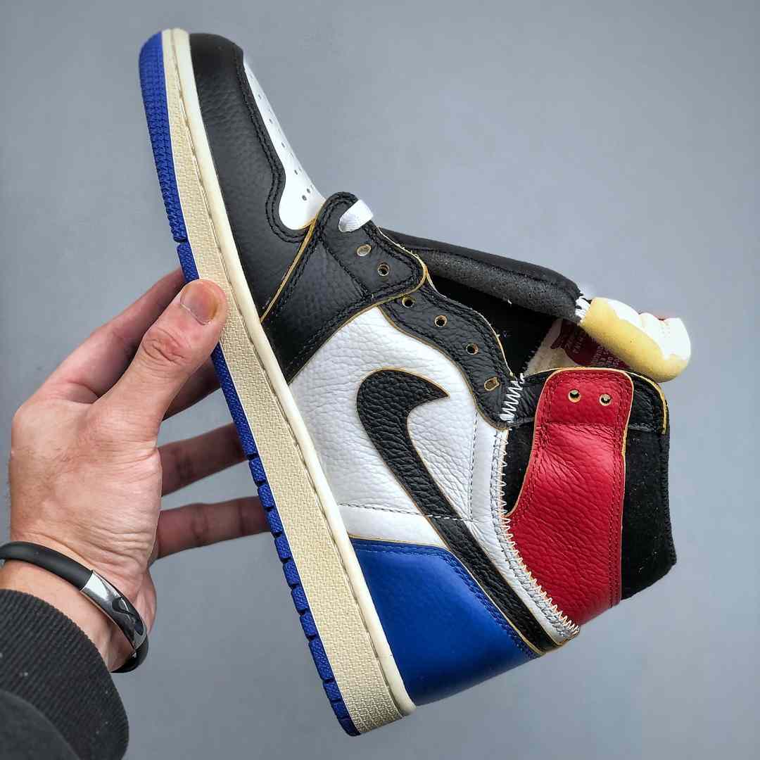 Union LA x Fragment Design x Air Jordan 1 High OG “Black White Blue” IO7847-002 - FashionPlug