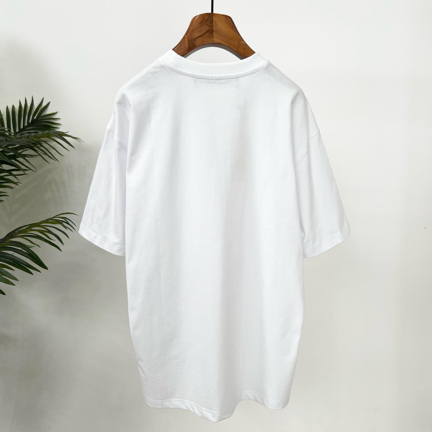 Jacquemus Le T-Shirt - FashionPlug