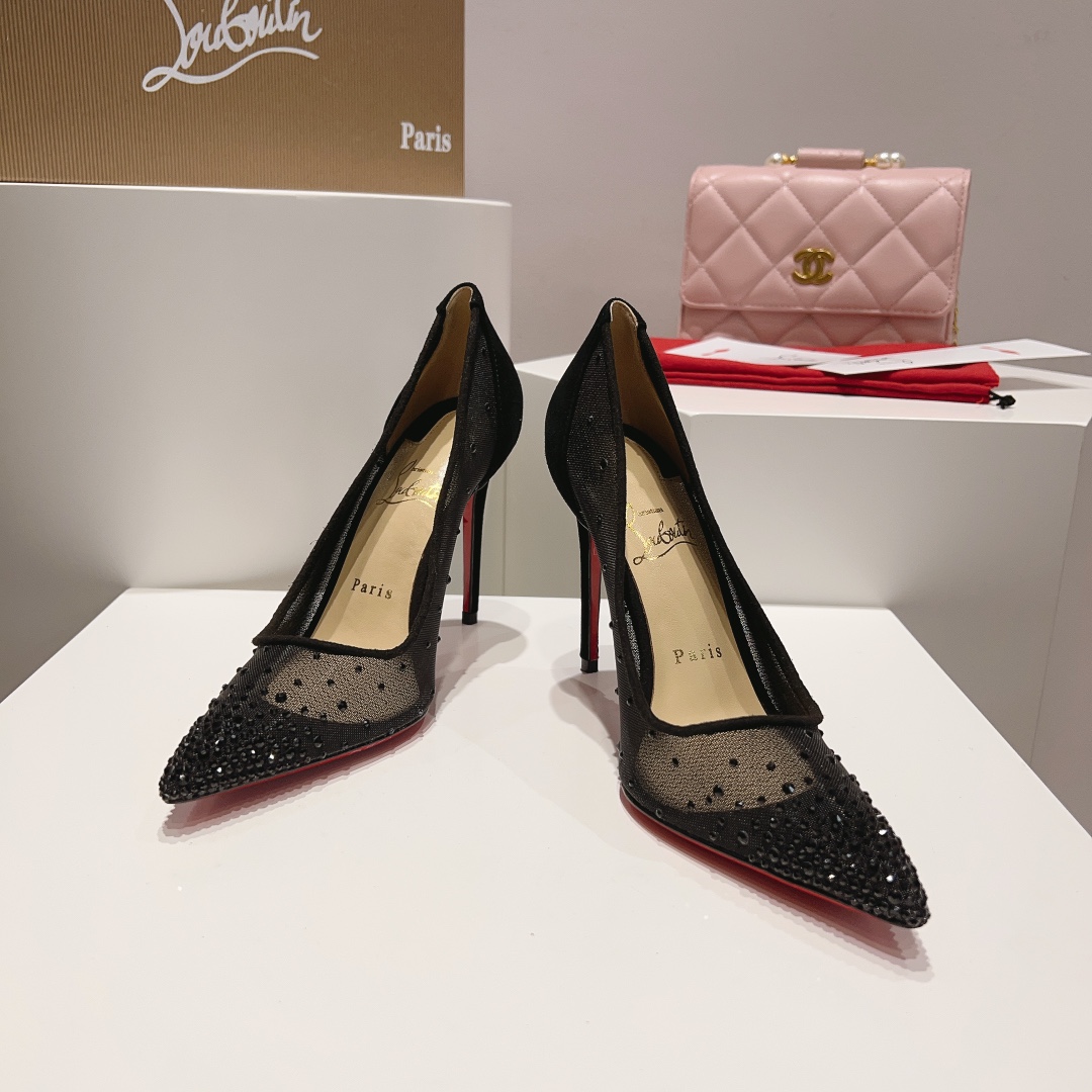 Christian Louboutin Degrastrass Red Carpet 100 mm Pumps - FashionPlug