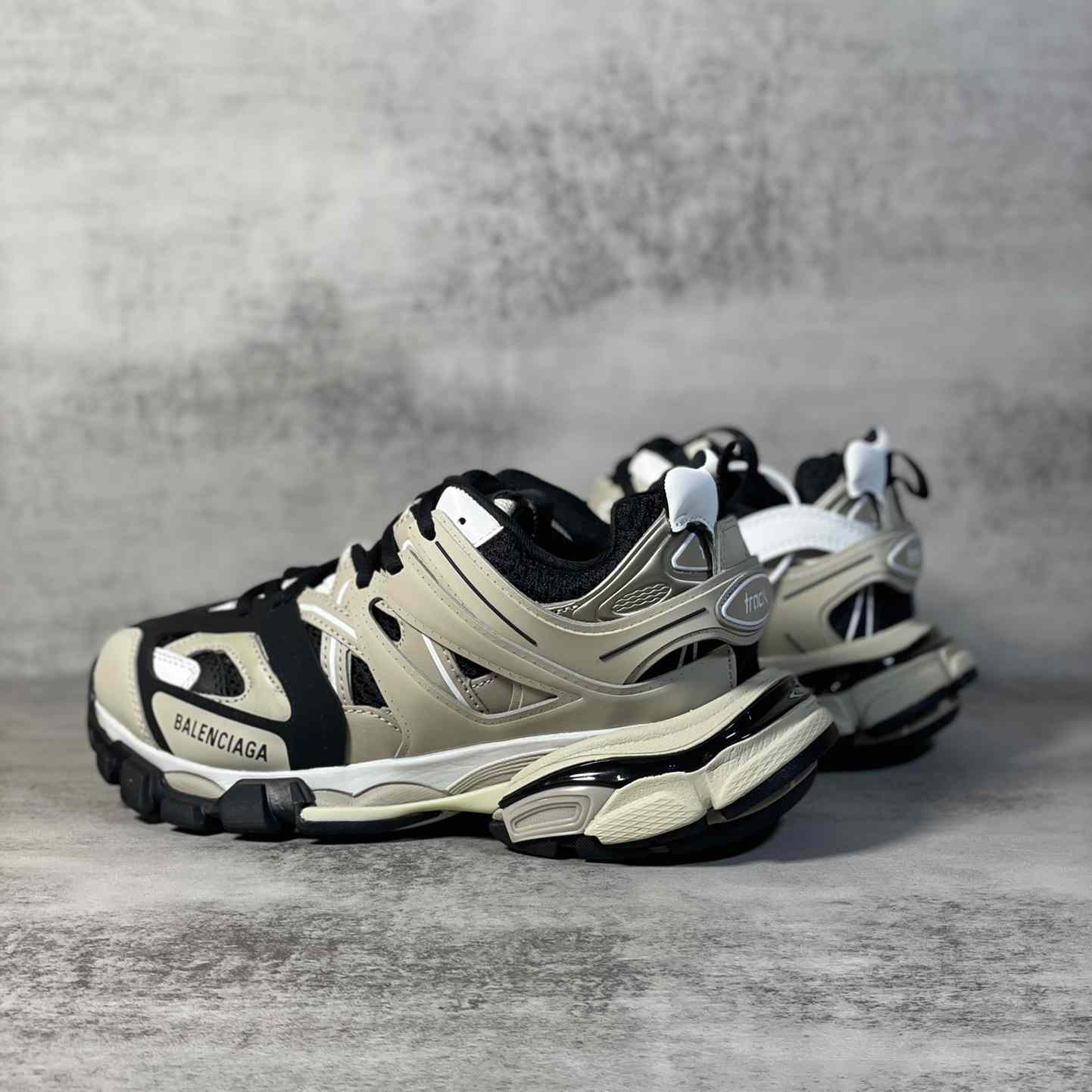 Balenciaga Track Sneaker In Beige And Black Mesh And Nylon - FashionPlug