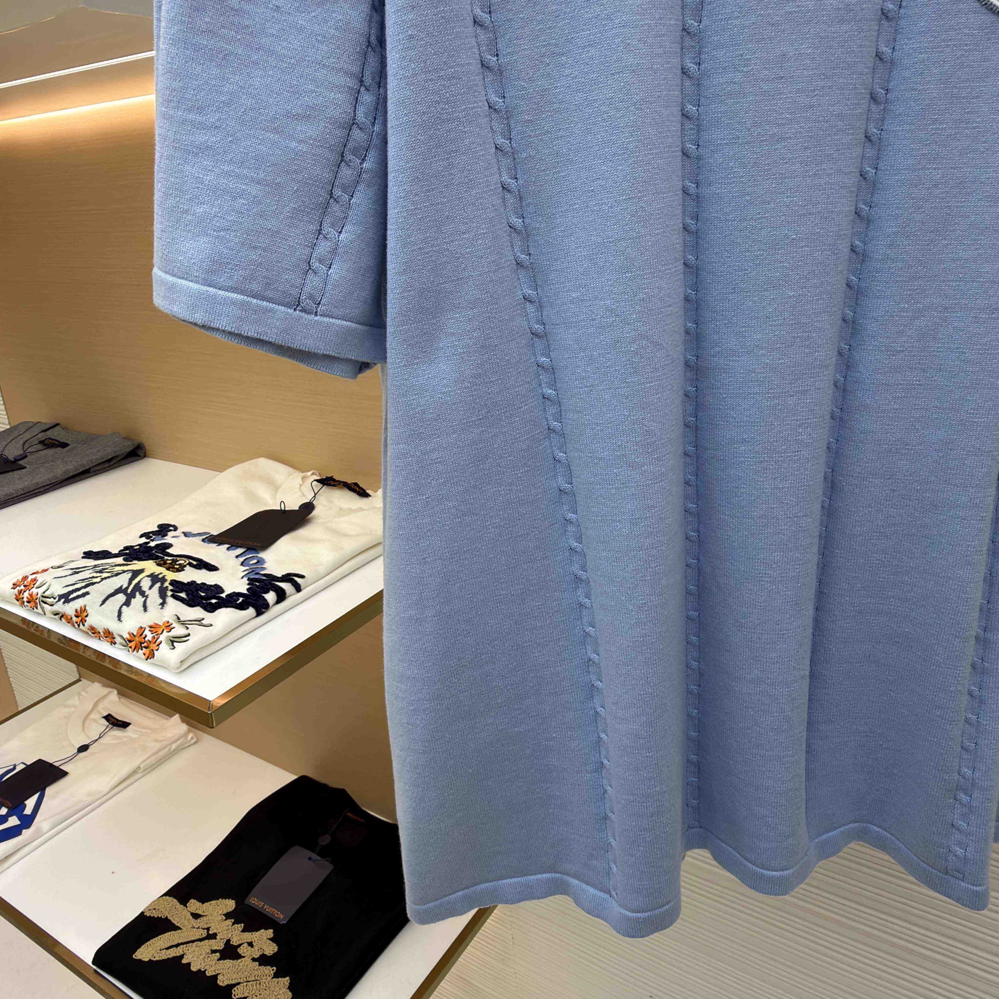 Louis Vuitton Silk-Cotton Short-Sleeved Crewneck   1AIJYL - FashionPlug