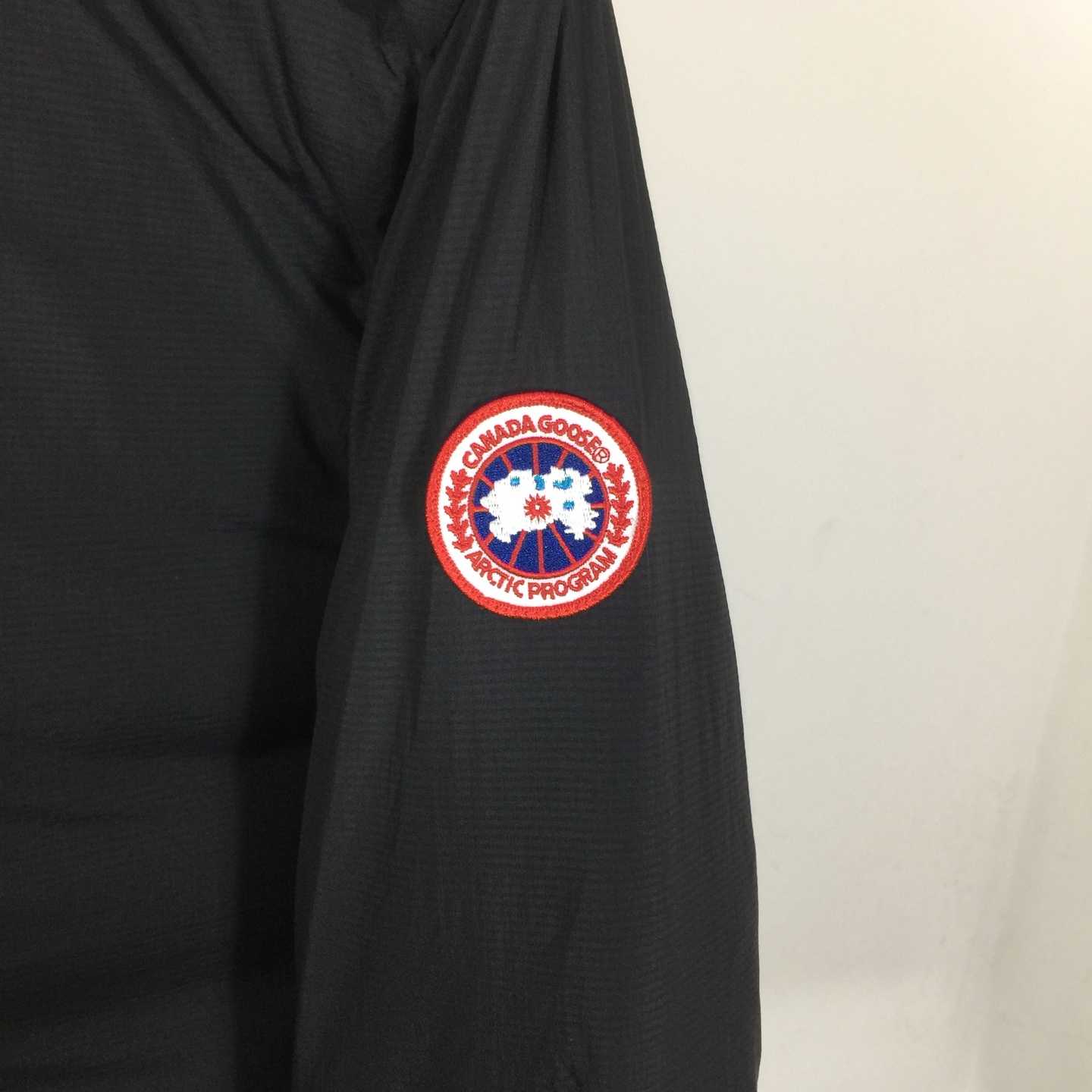 Canada Goose Lodge Jacket - FashionPlug