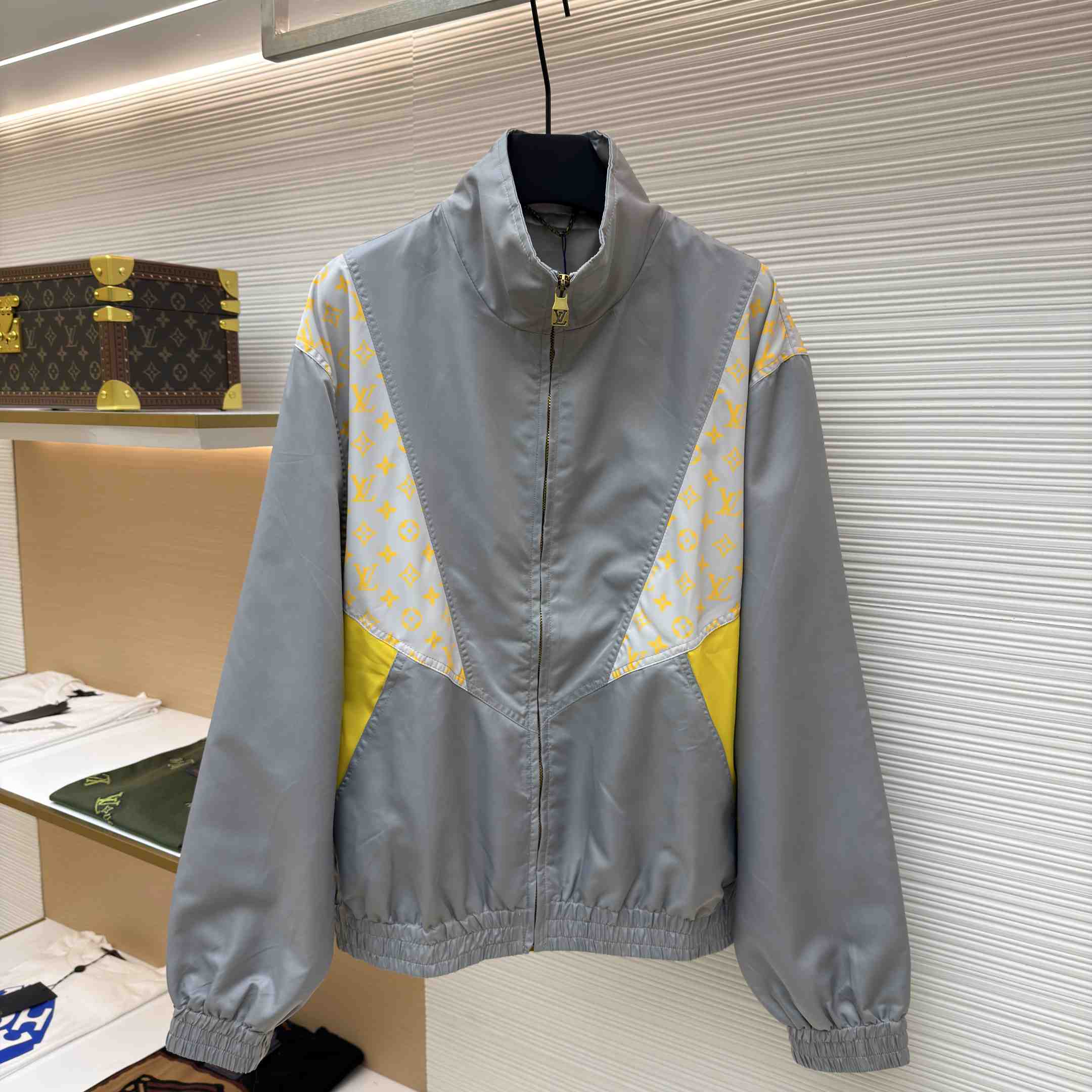 Louis Vuitton Monogram Track Top     1AHV38 - FashionPlug