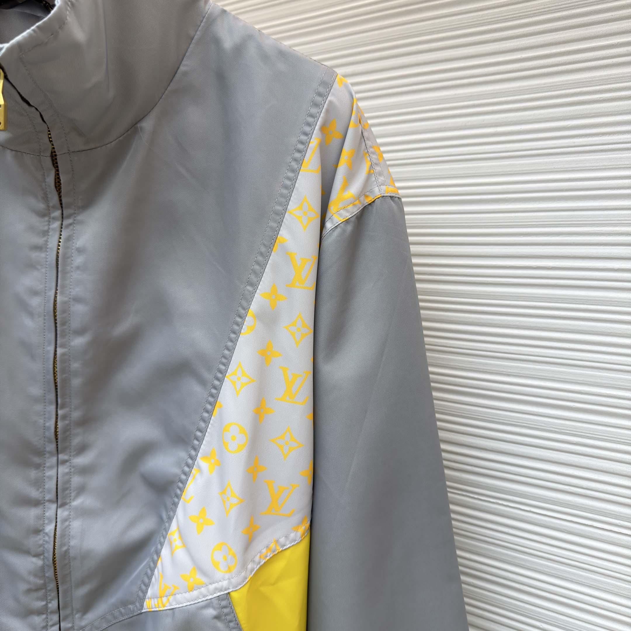 Louis Vuitton Monogram Track Top     1AHV38 - FashionPlug