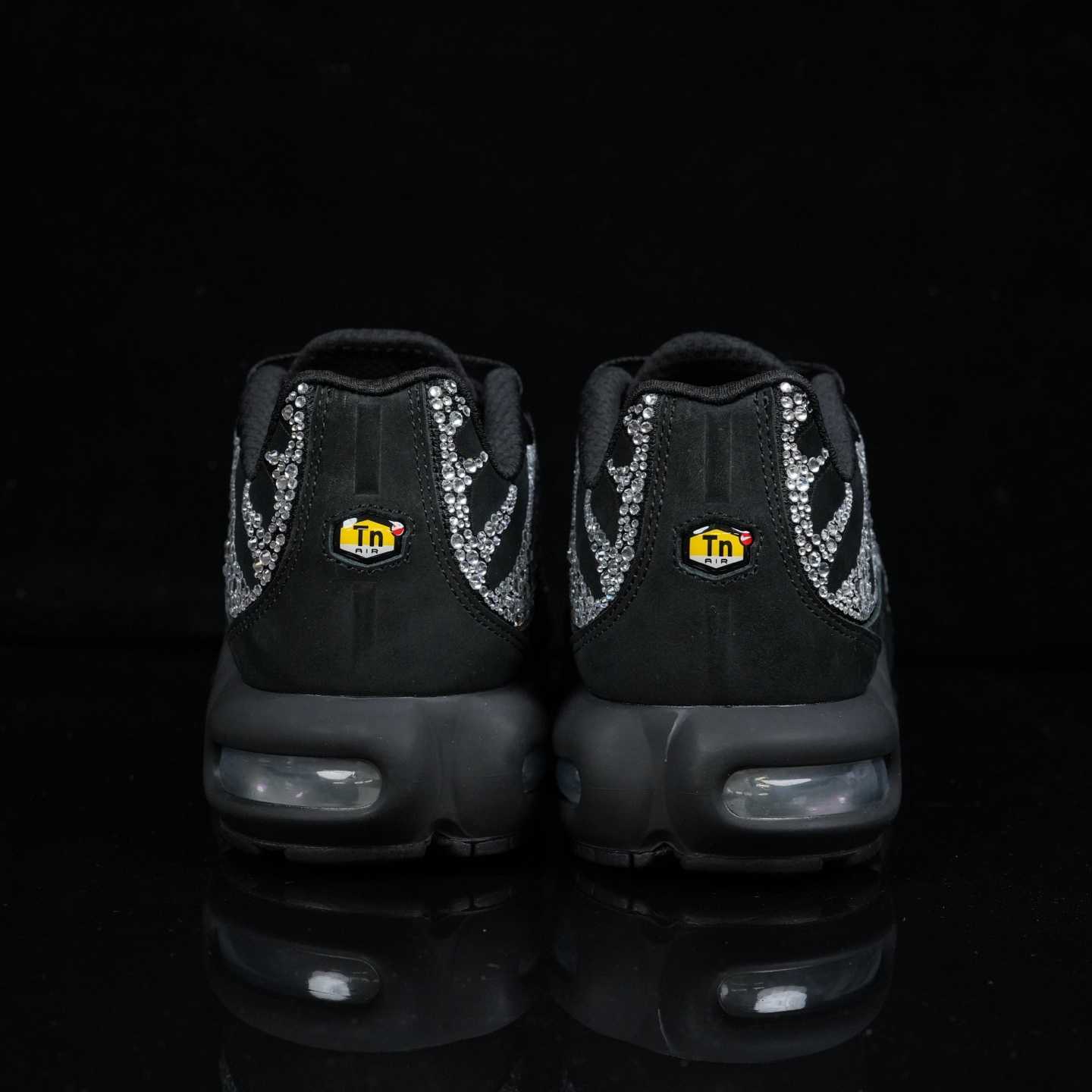 Nike Swarovski x WMNS Air Max Plus “Moonlight” Black/Silver Diamond Casual Running Shoes FZ4237-001 - FashionPlug