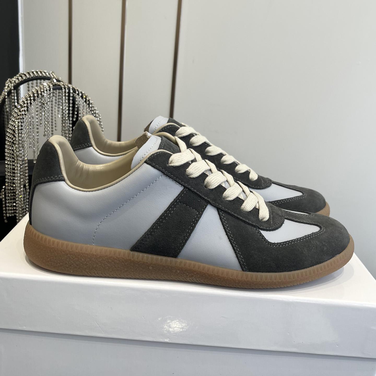 Maison Margiela Low-top Sneakers - FashionPlug