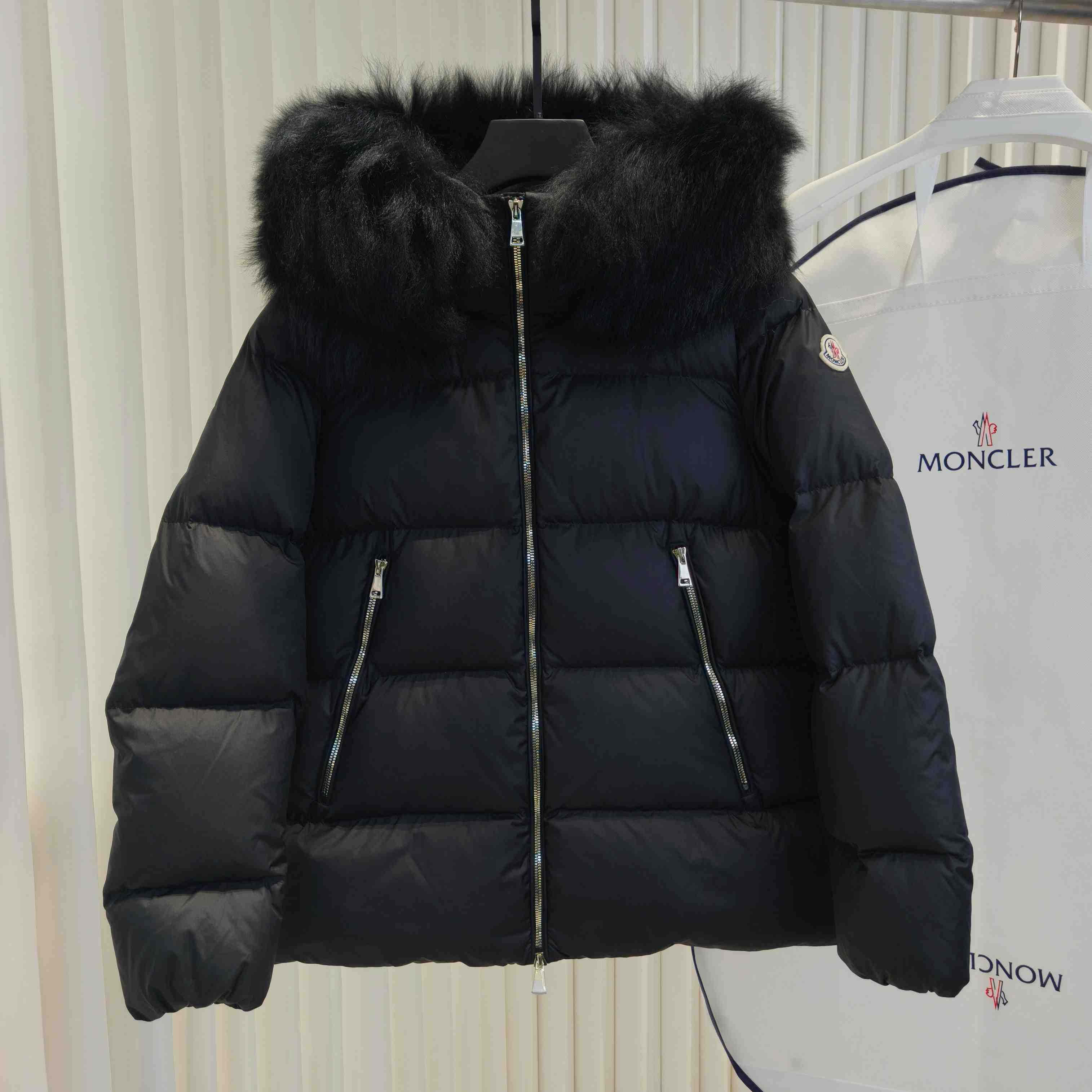 Moncler Laichefur Hooded Shearling-Trimmed Short Down Jacket - FashionPlug