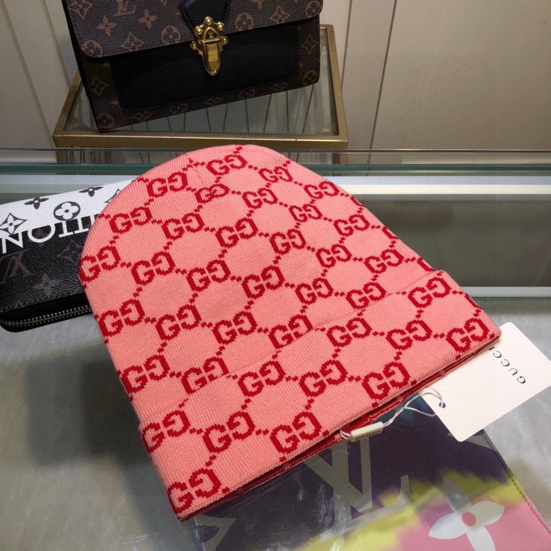 Gucci Beanie  - FashionPlug
