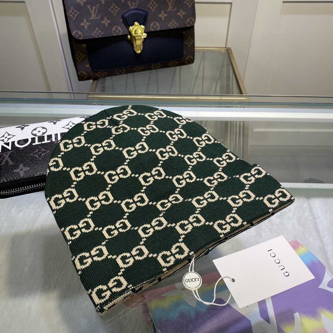 Gucci Beanie  - FashionPlug