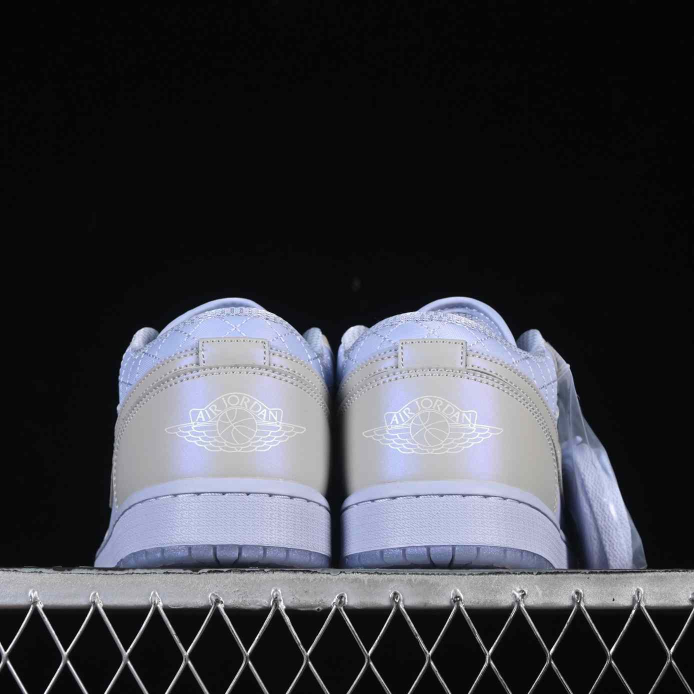  Air Jordan 1 Low “Royal Plaid” – IM5129-010  - FashionPlug