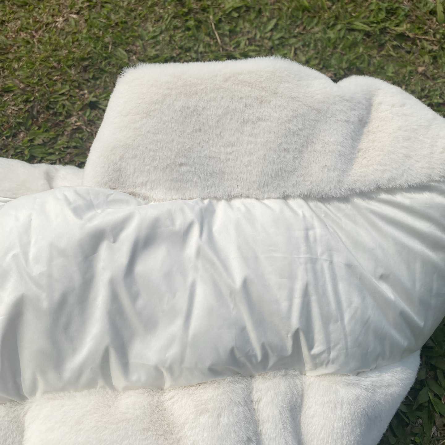 Moncler Arques Fleece-texture Gilet - FashionPlug