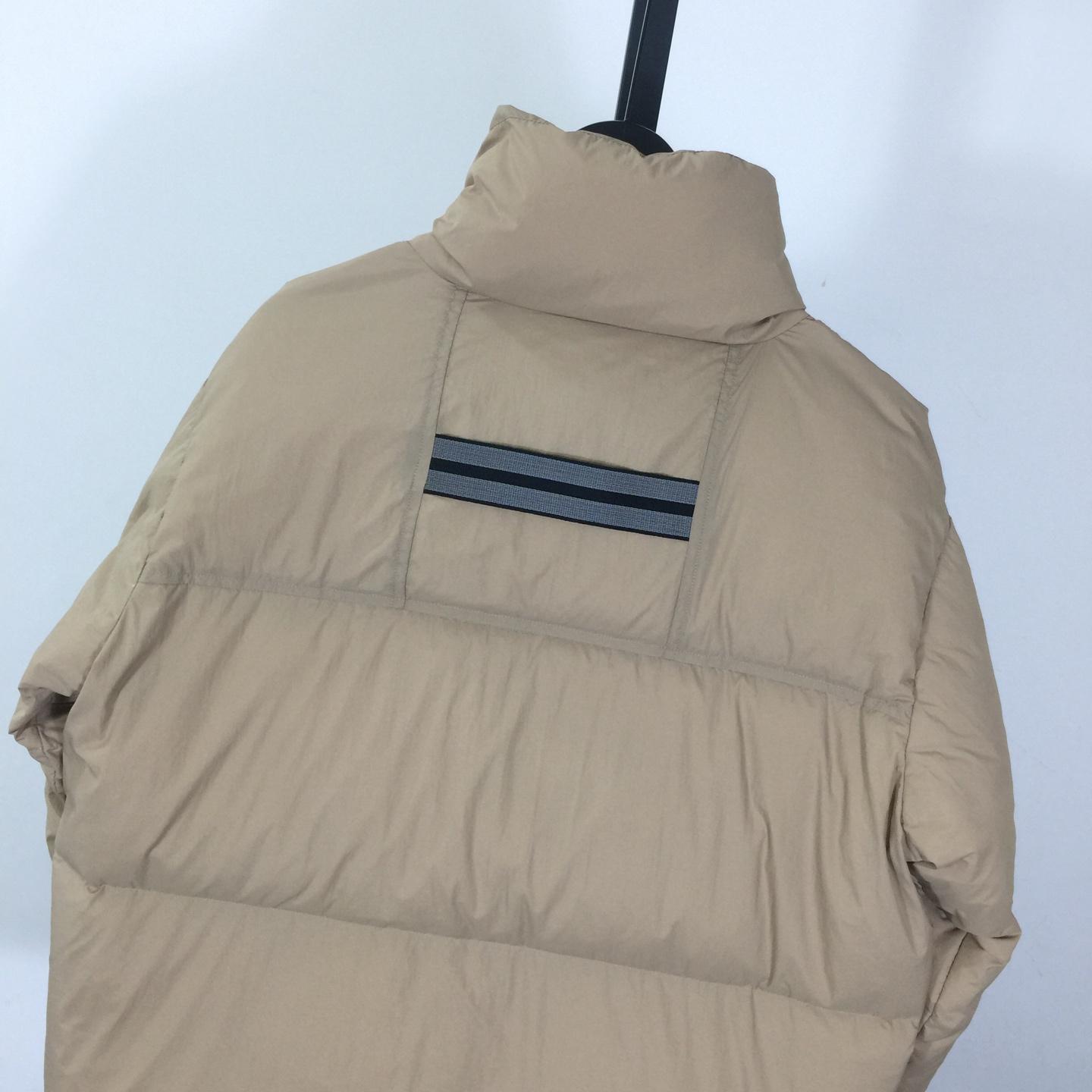 Canada Goose Lawrence Puffer Jacket  Black Label - FashionPlug