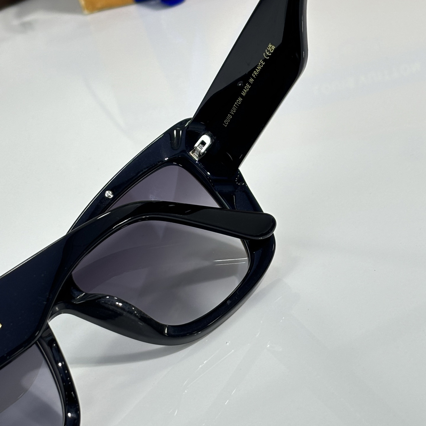 Louis Vuitton Z2007USunglasses    - FashionPlug