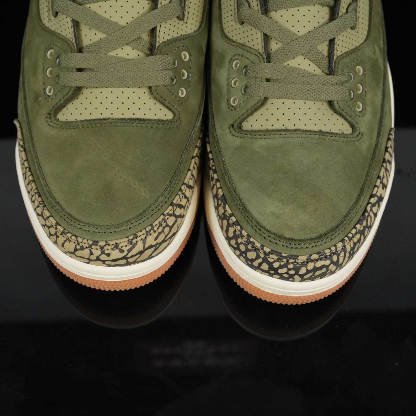 Air Jordan 3 “Medium Olive” Retro Lifestyle Sneakers DN3707-202 - FashionPlug