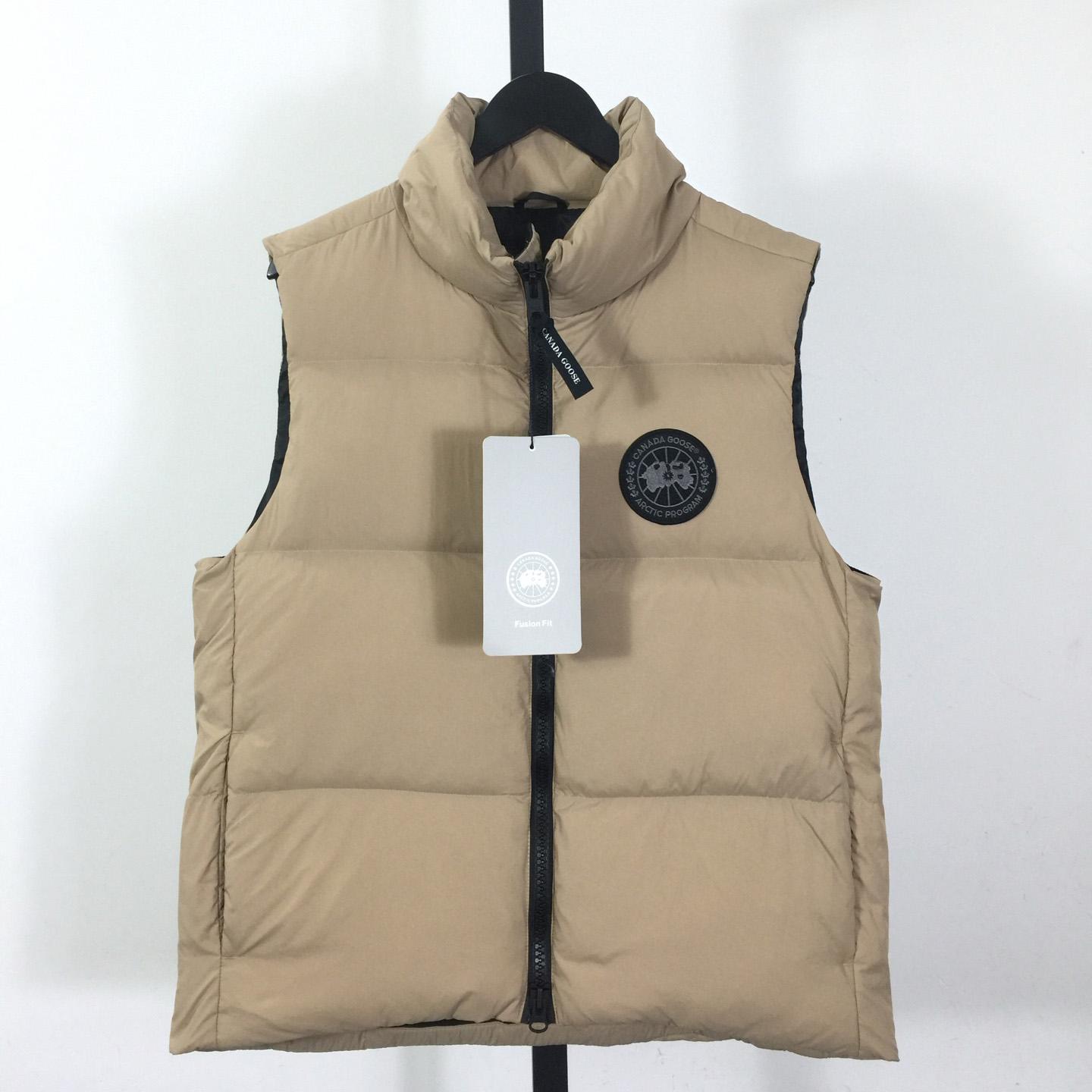 Canada Goose Lawrence Puffer Vest Black Label - FashionPlug