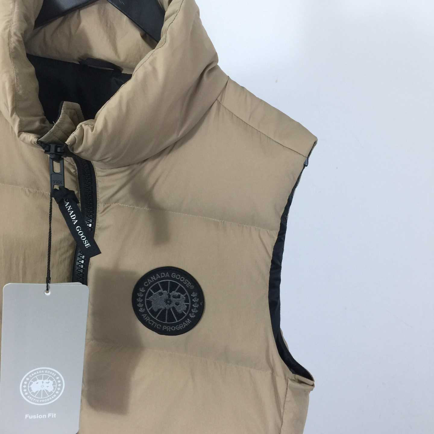 Canada Goose Lawrence Puffer Vest Black Label - FashionPlug