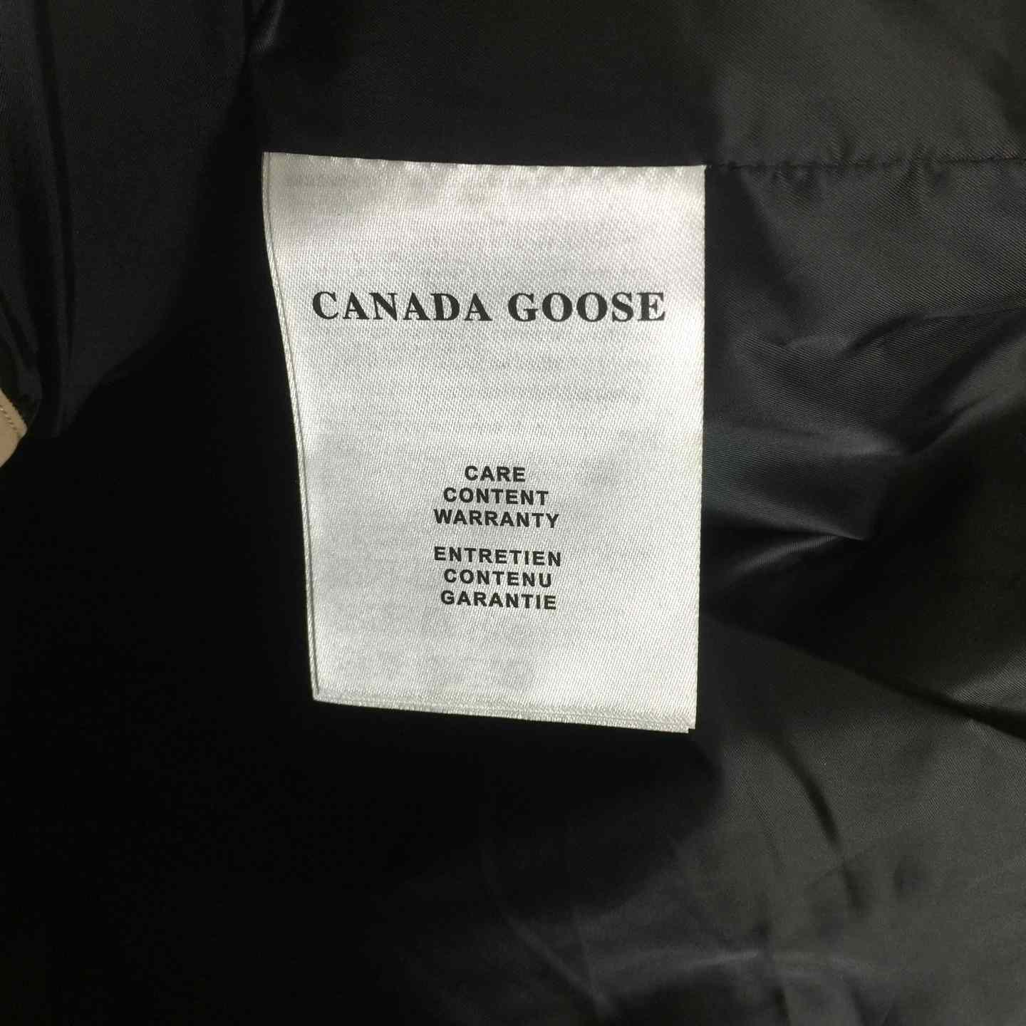 Canada Goose Lawrence Puffer Vest Black Label - FashionPlug