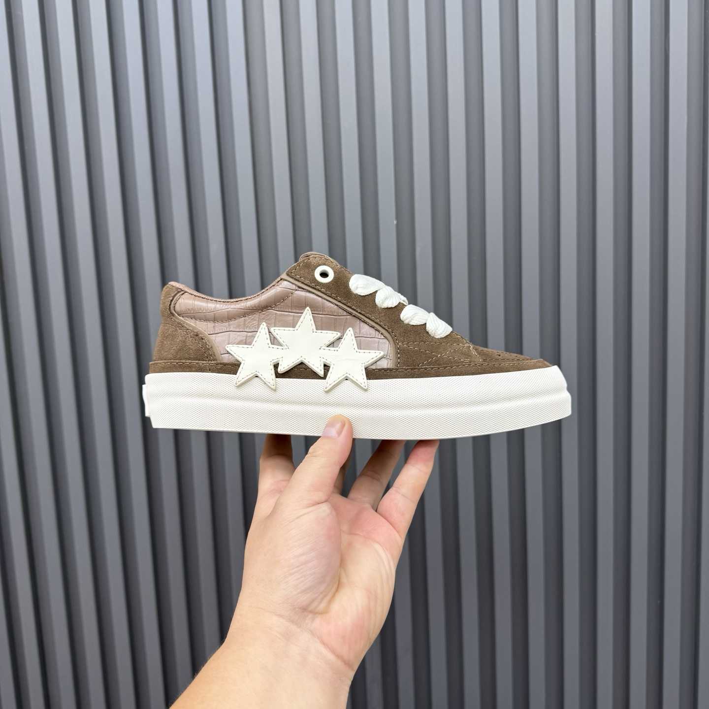 Amiri Star-embellished Suede Trainers - FashionPlug