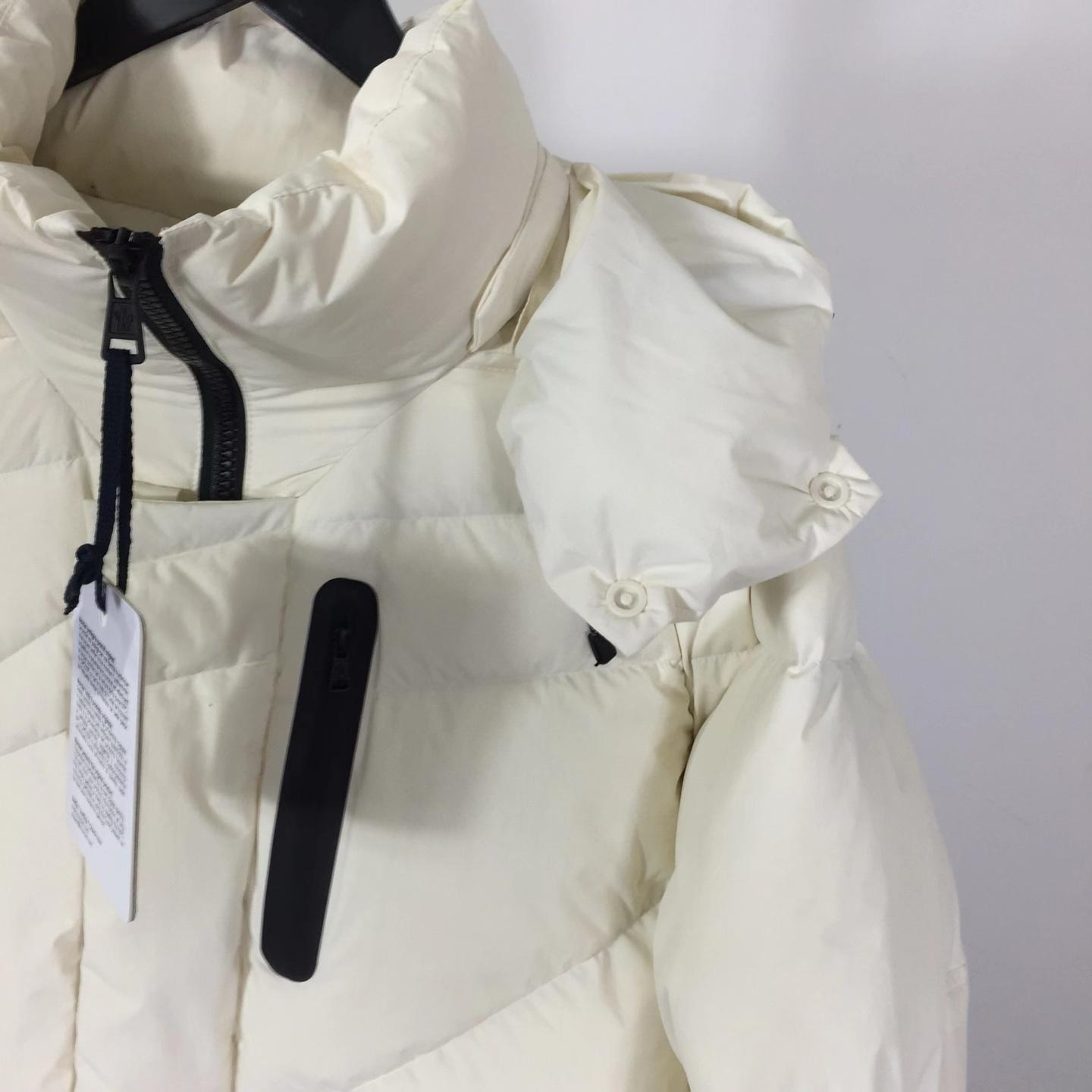 Moncler Short Down Jacket - FashionPlug