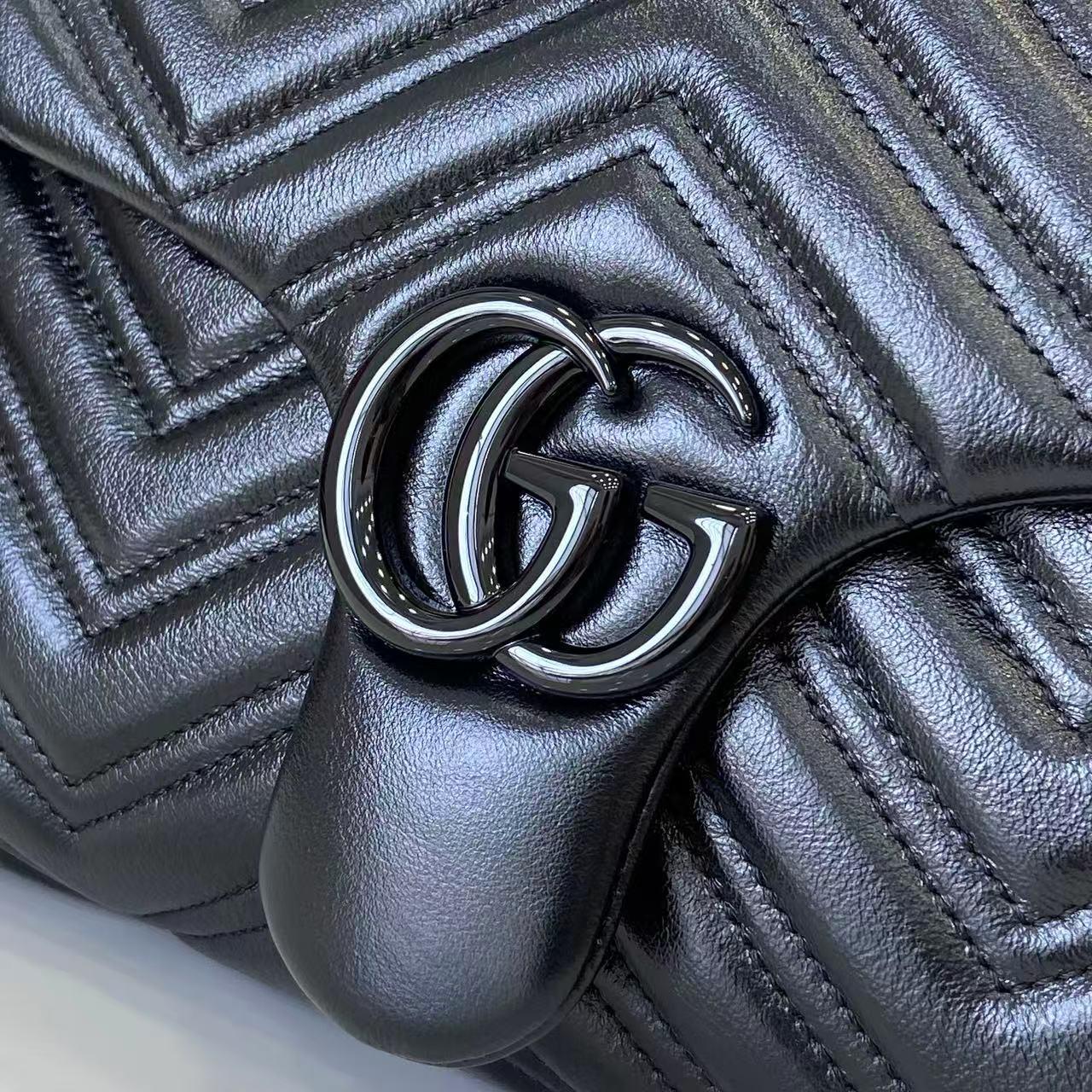 Gucci GG Marmont Medium Shoulder Bag - FashionPlug