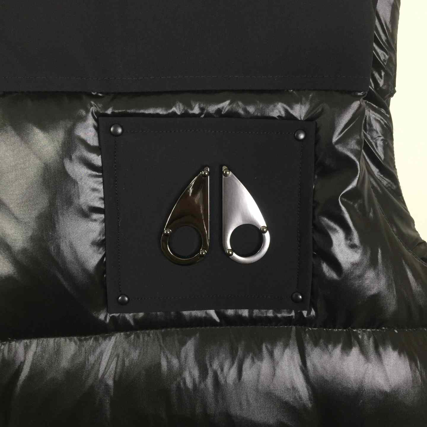 Moose Knuckles Logo-plaque Gilet - FashionPlug