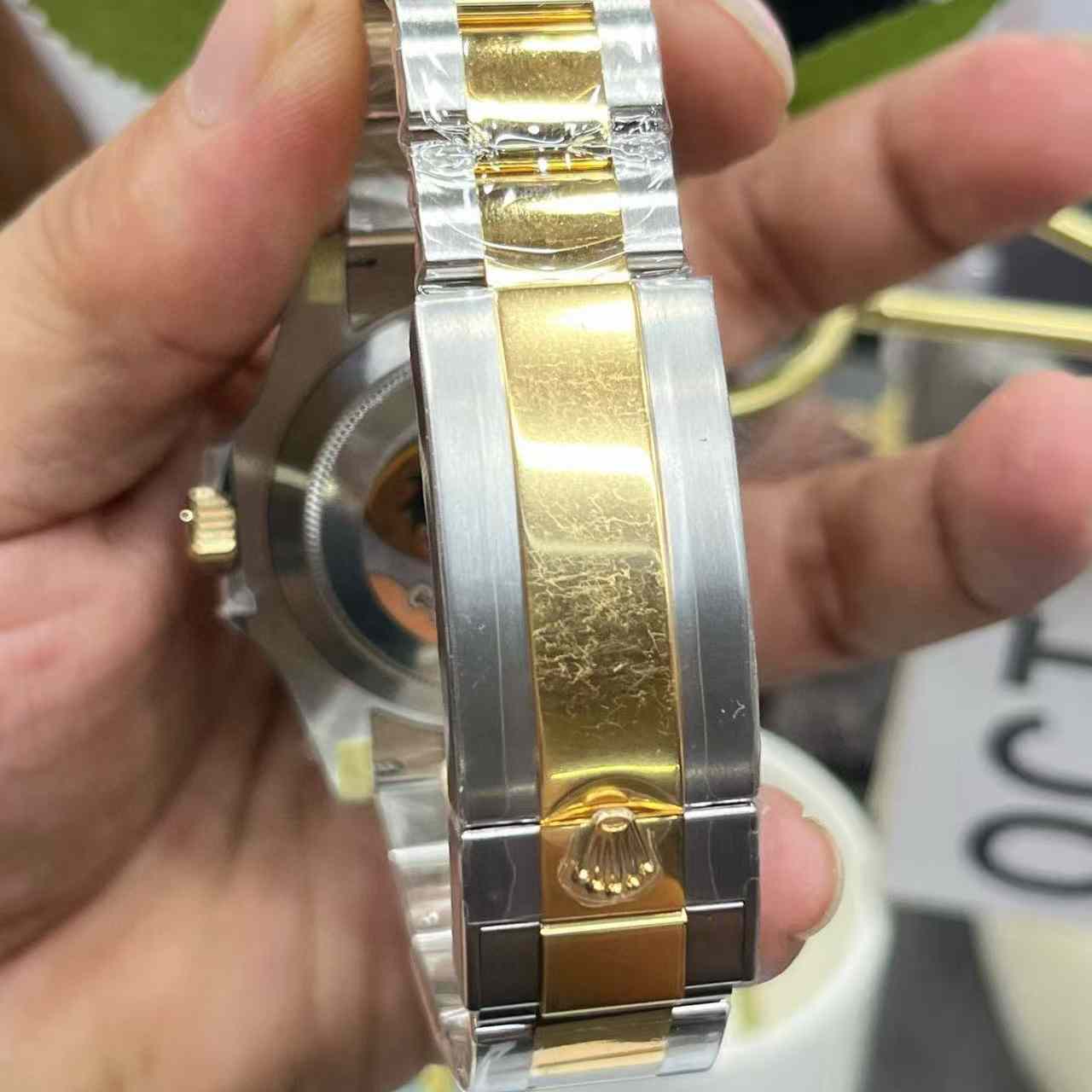 Rolex Oyster Perpetual Date  41mm - FashionPlug