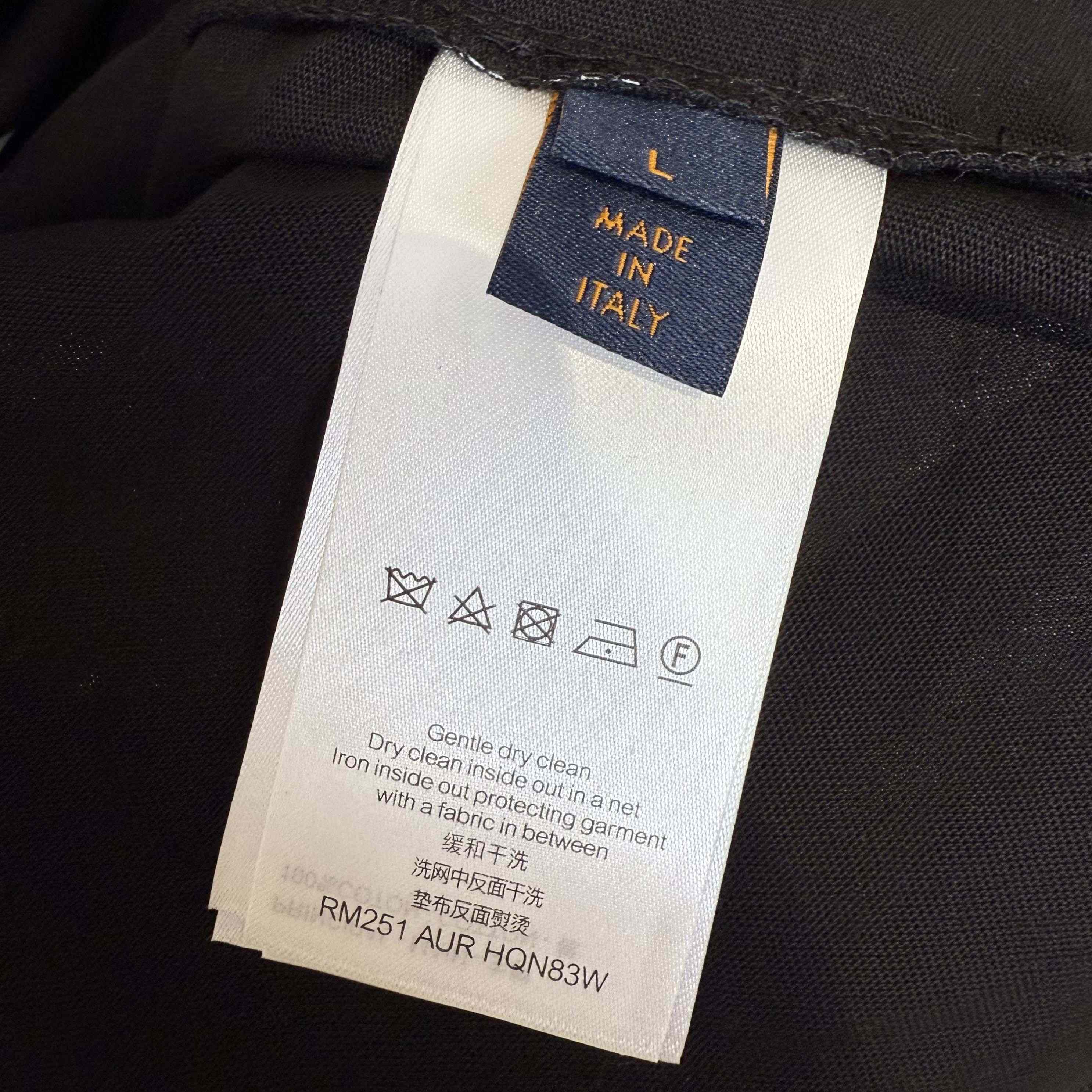 Louis Vuitton Monogram Short-Sleeved T-Shirt   1AJCBF - FashionPlug