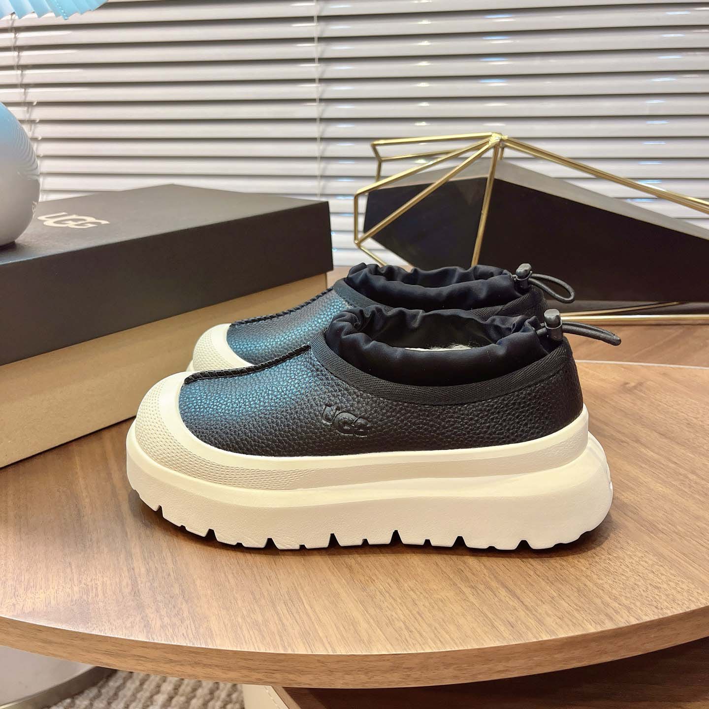 UGG Tasman Weather Hybrid Slippers - FashionPlug