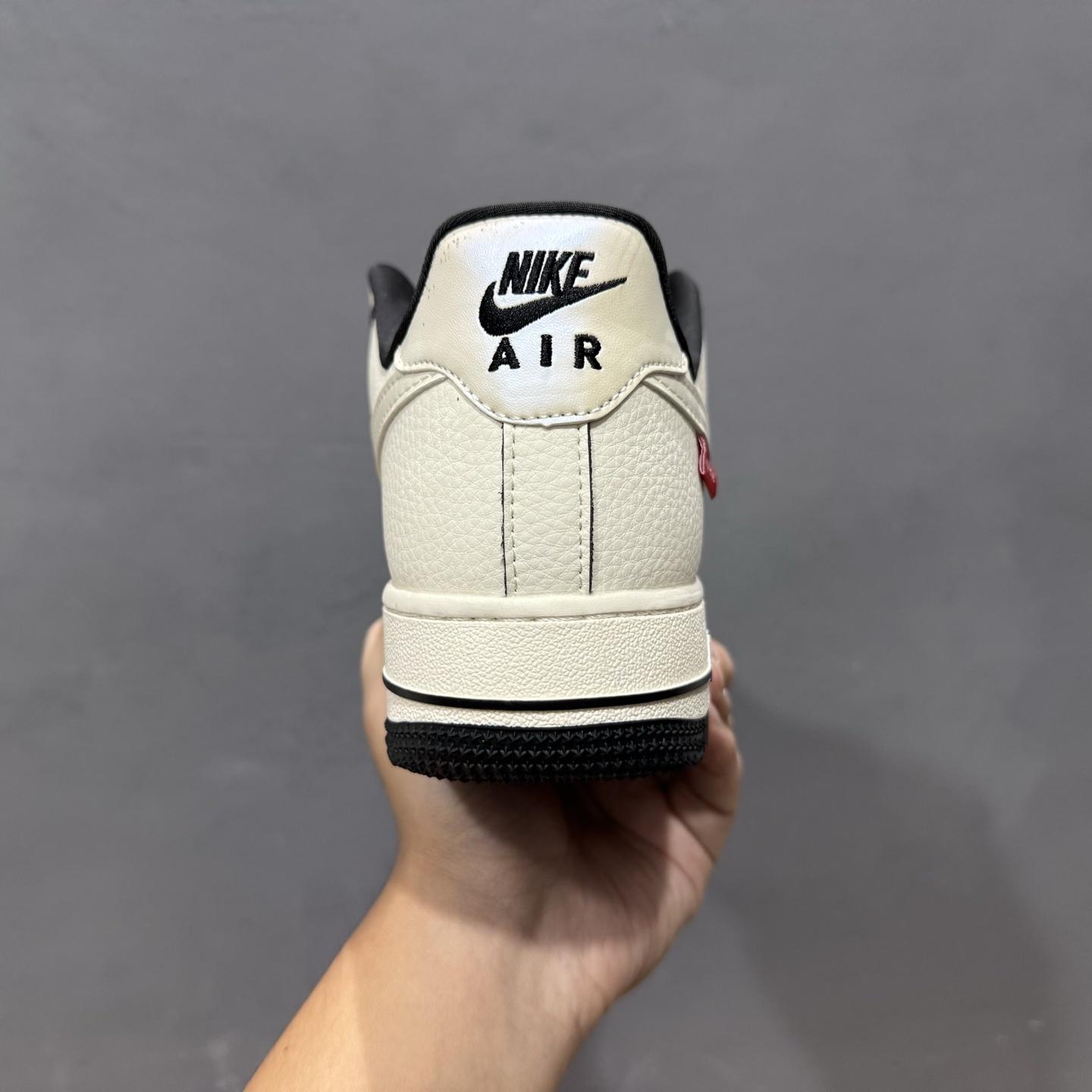 Supreme x Nike Air Force 1 ’07 Low “Sail / Black Trim” – XX3168-220 - FashionPlug