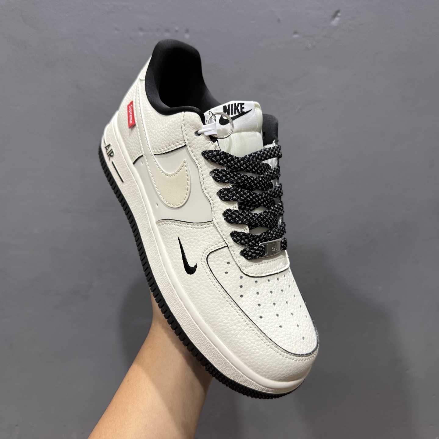 Supreme x Nike Air Force 1 ’07 Low “Sail / Black Trim” – XX3168-220 - FashionPlug