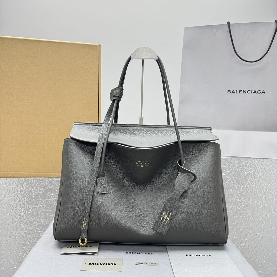 Balenciaga Carrie Carry All Bag In Khaki  - FashionPlug