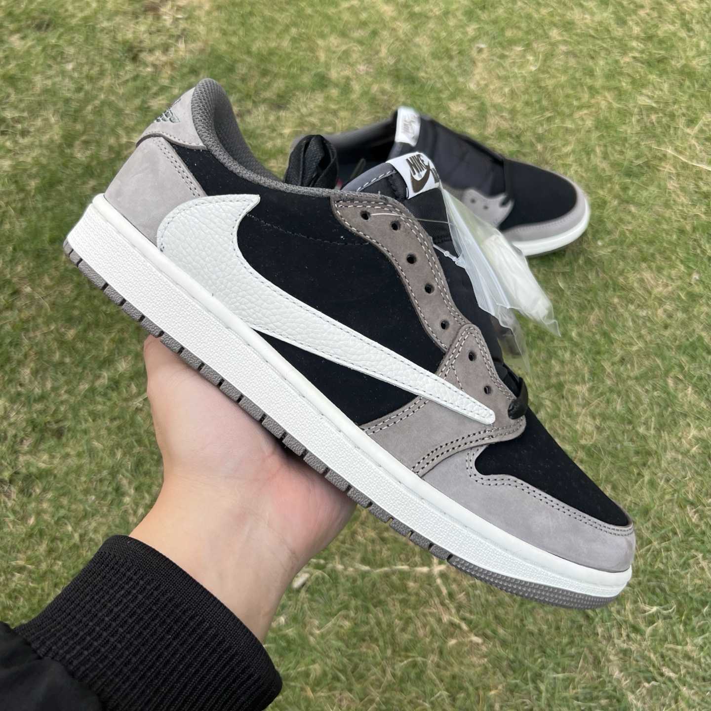 Travis Scott x Air Jordan 1 Low OG “Cactus Jack” Black/Grey Low-Top Sneaker DM7866-201 - FashionPlug