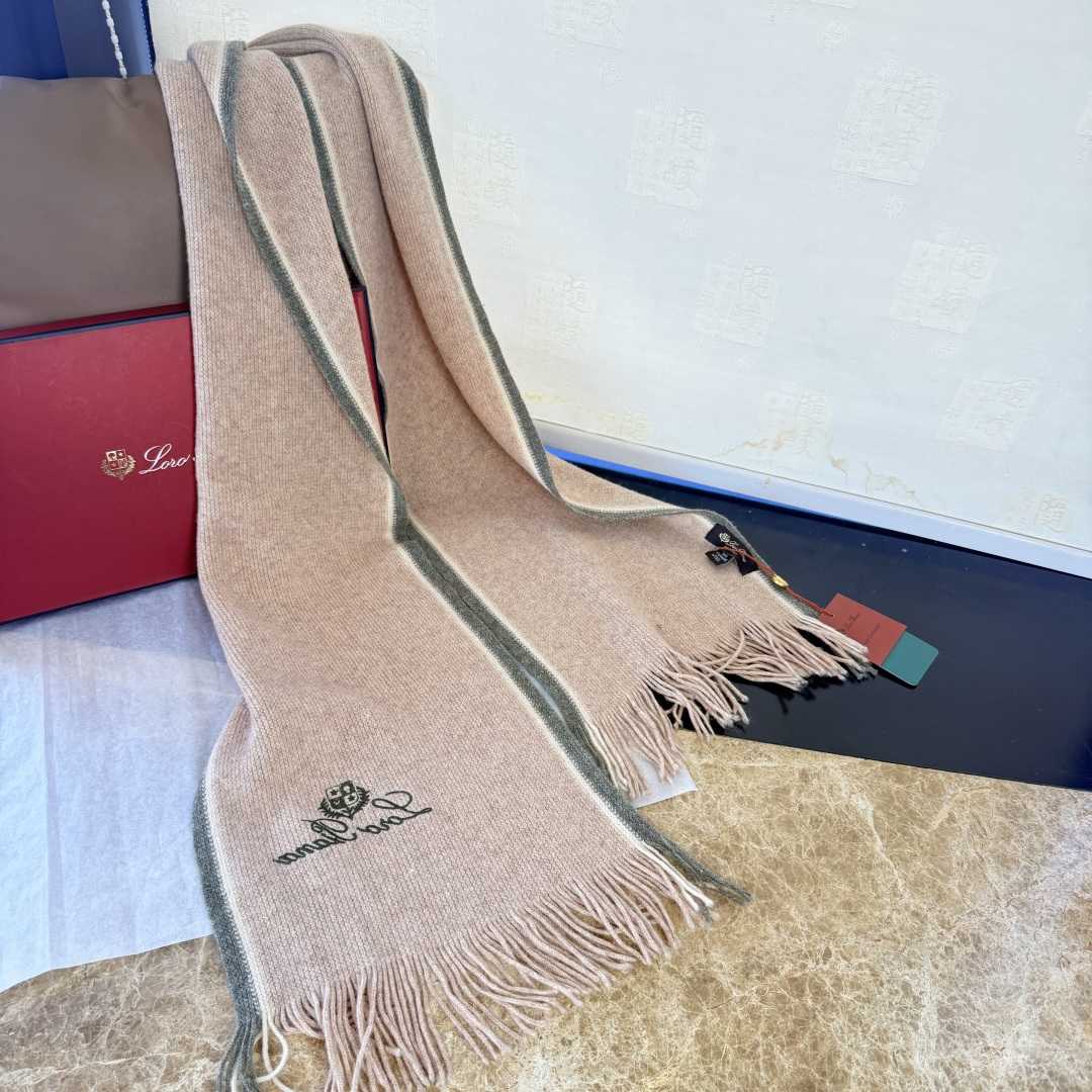 Loro Piana Scarf - FashionPlug