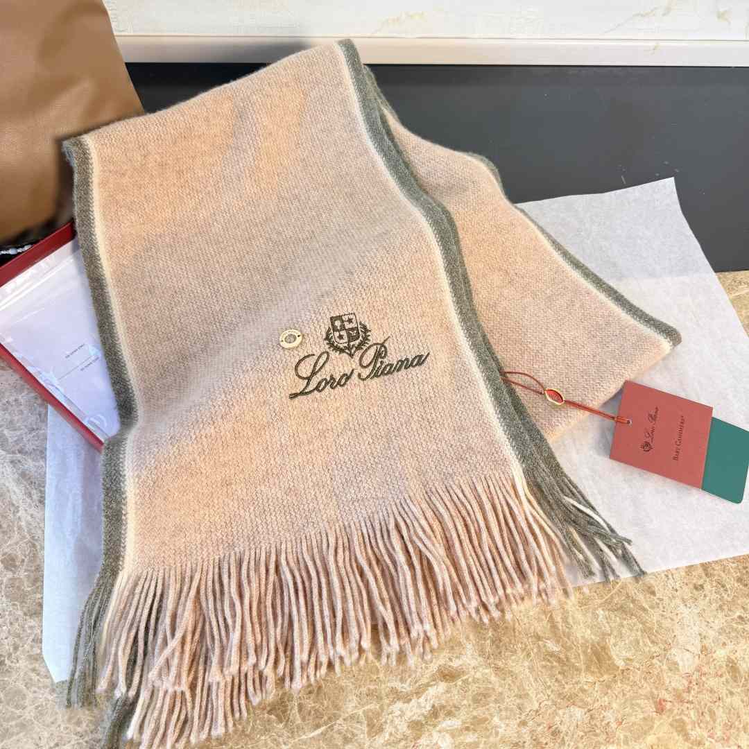 Loro Piana Scarf - FashionPlug