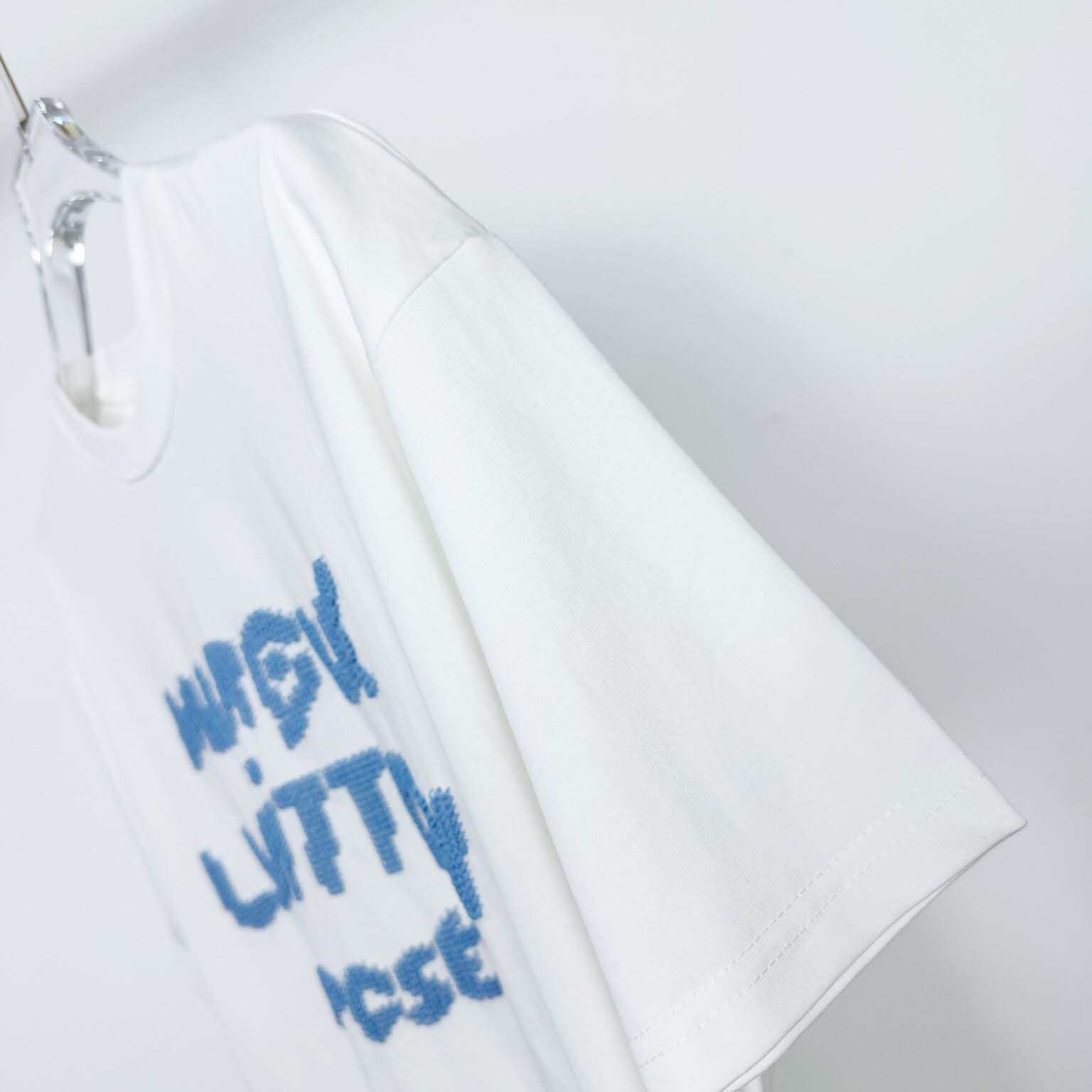 Louis Vuitton Embroidered Signature T-Shirt   1AIKD9 - FashionPlug