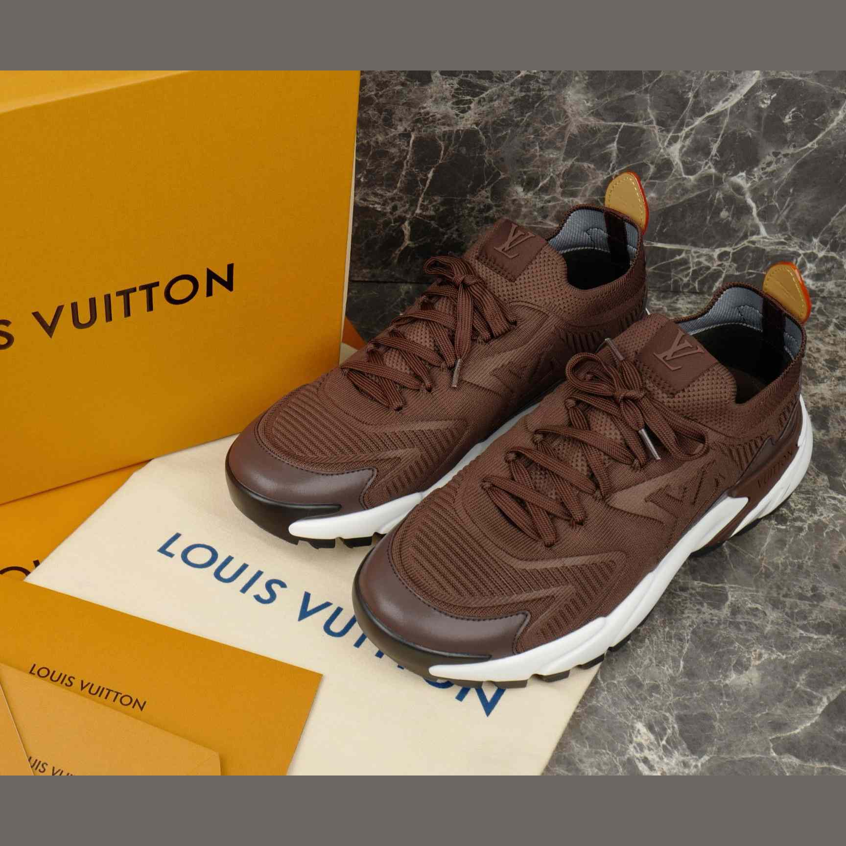 Louis Vuitton LV Runner Tatic Sneaker   1AIWVN - FashionPlug