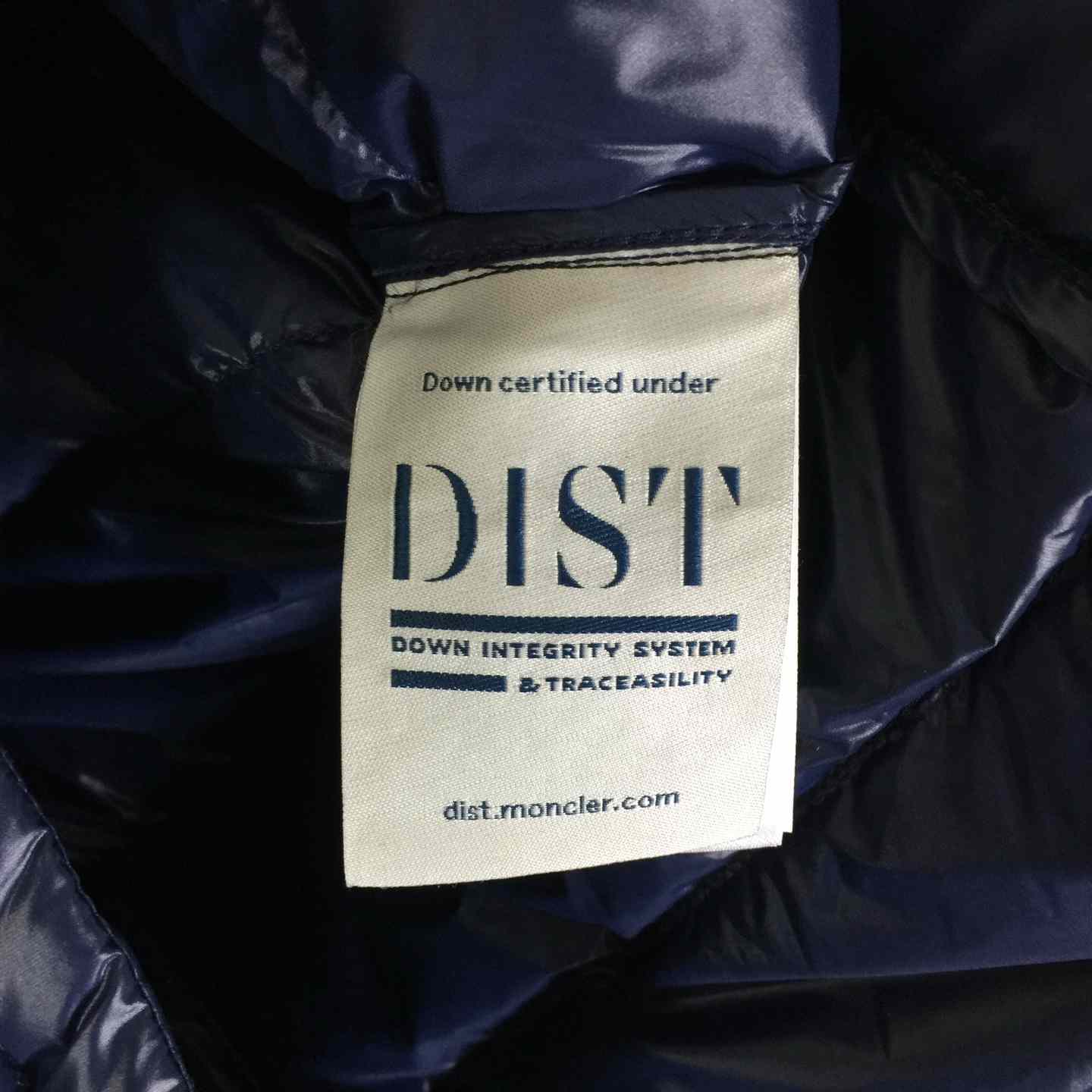 Moncler Acorus Packable Short Down Jacket - FashionPlug