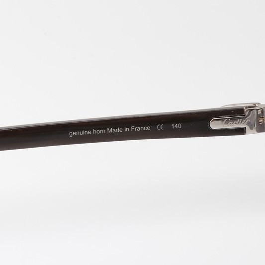 Cartier CT_3524012 White Mix Black Buffalo Sunglasses In Silver Gradient Gray - FashionPlug