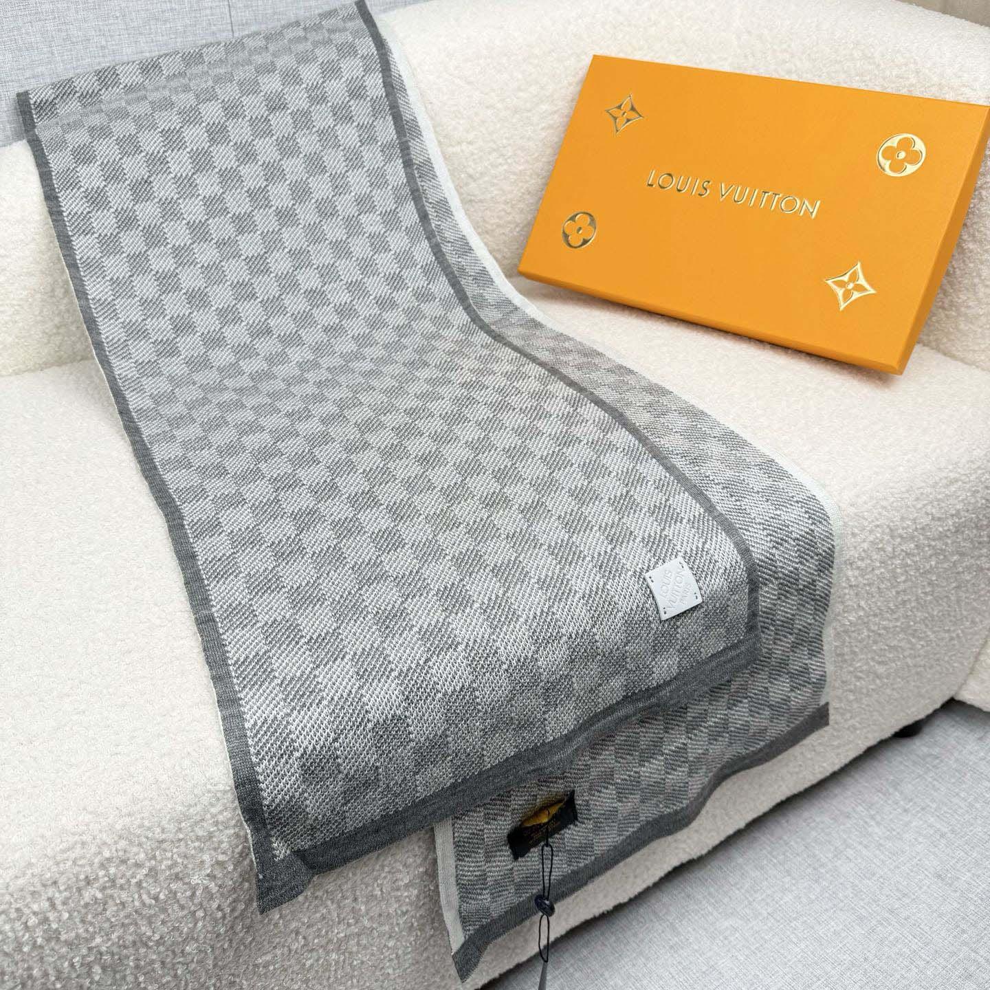 Louis Vuitton Damier Scarf   30*180cm - FashionPlug