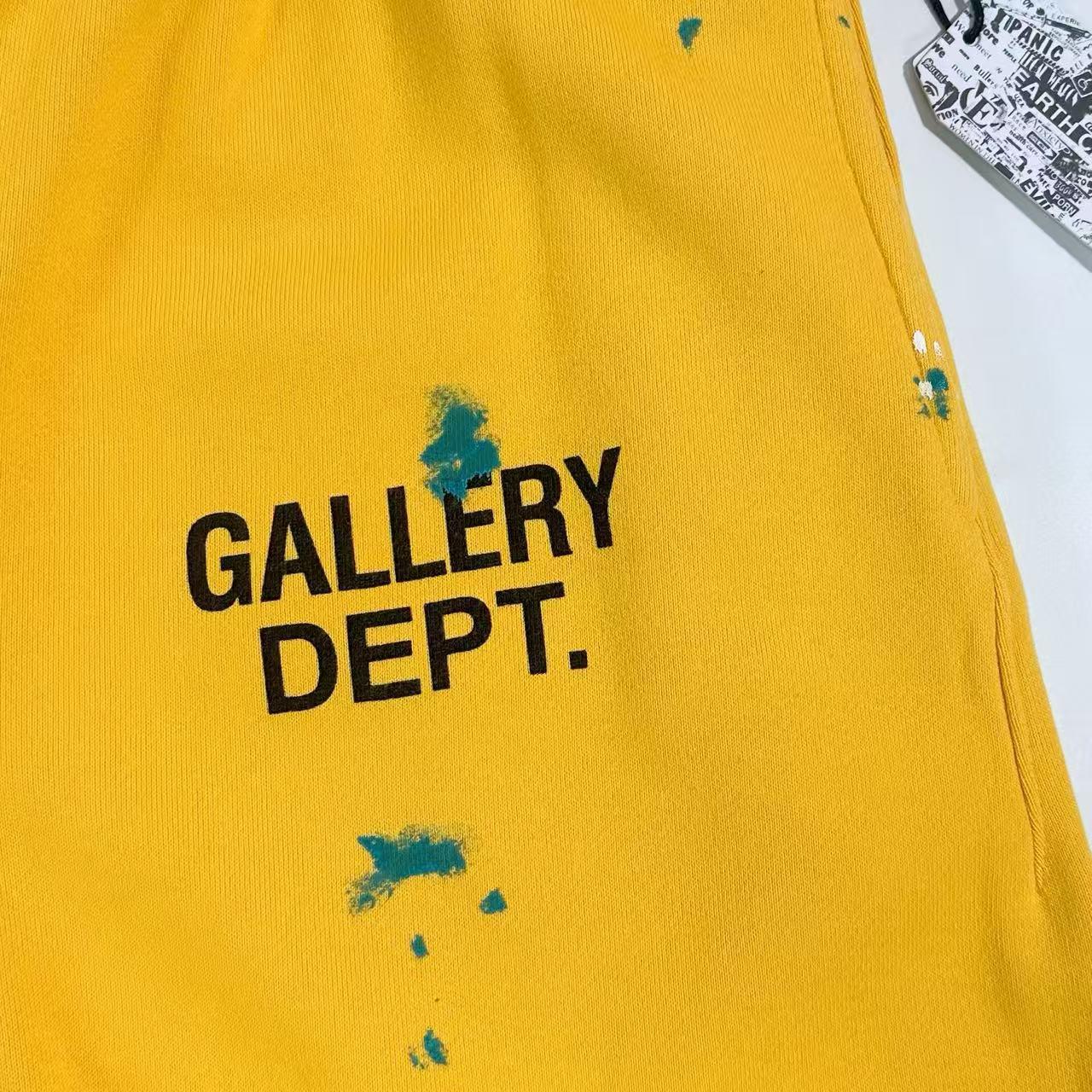 Gallery Dept. Sweatpants - FashionPlug