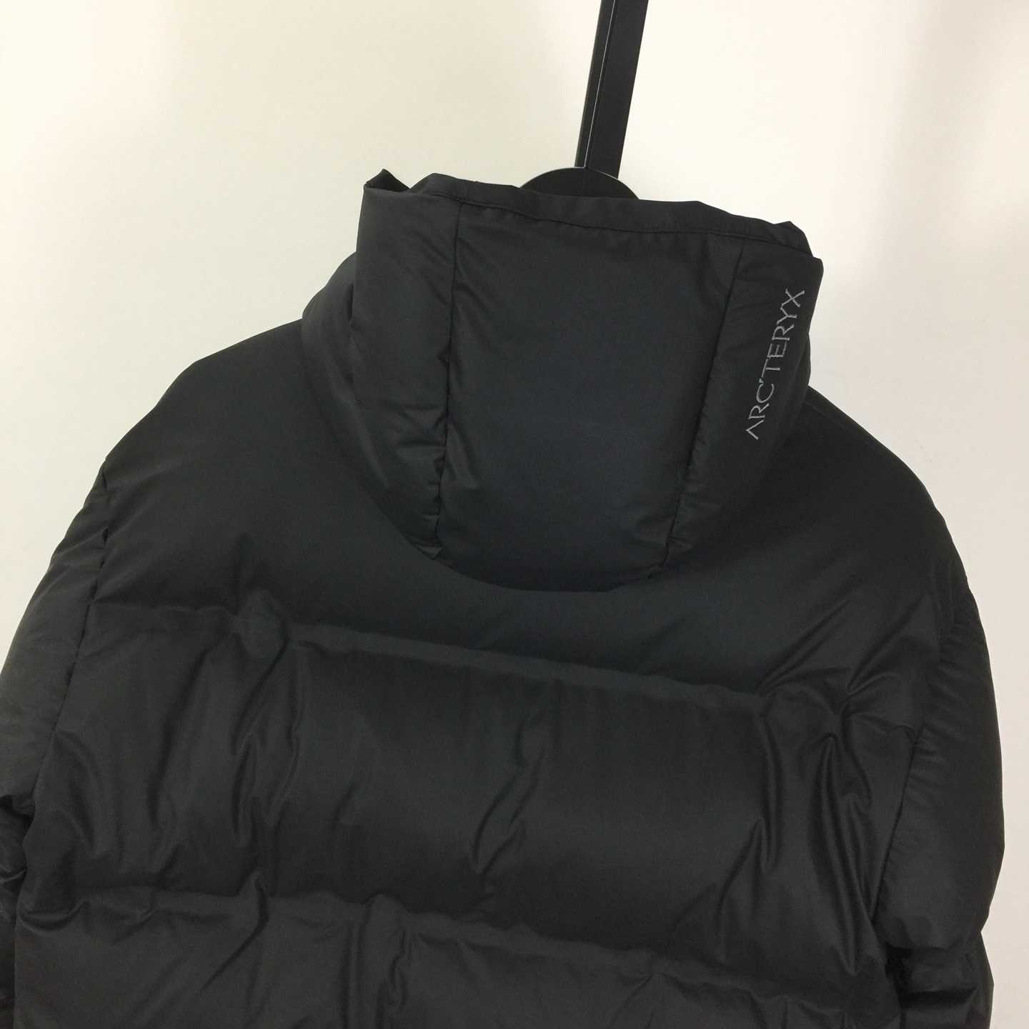 Arc'teryx Hooded Down Jacket - FashionPlug