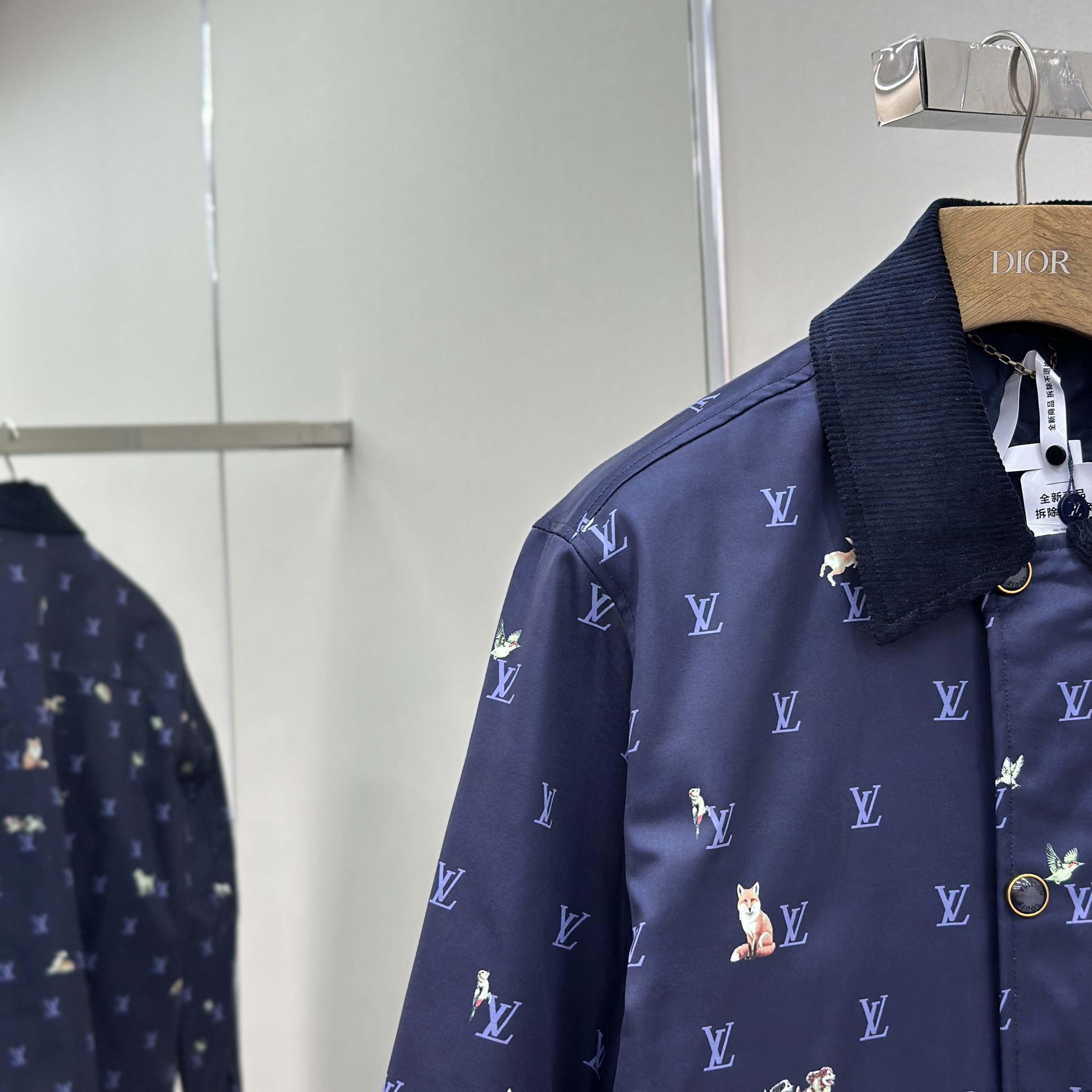 Louis Vuitton LV Blason Padded Jacket   1AJBFR - FashionPlug