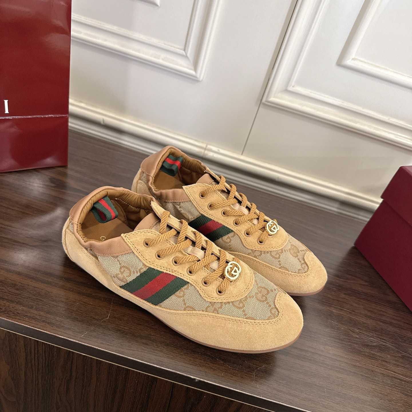 Gucci Women's Gucci Shift Sneaker - FashionPlug
