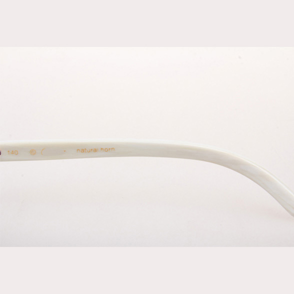 Cartier CT_3524012 White Buffalo Sunglasses In Gold Grey - FashionPlug