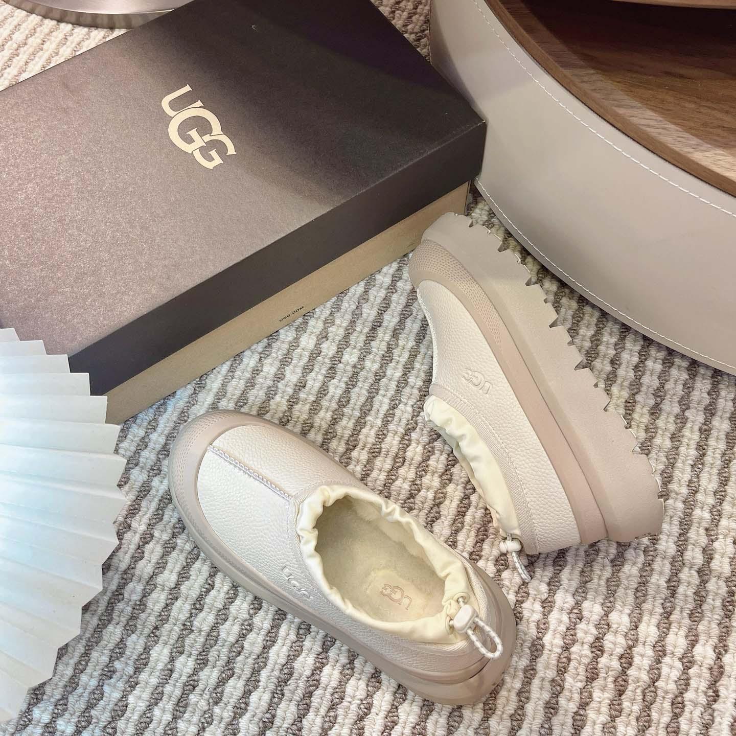 UGG Tasman Weather Hybrid Slippers - FashionPlug