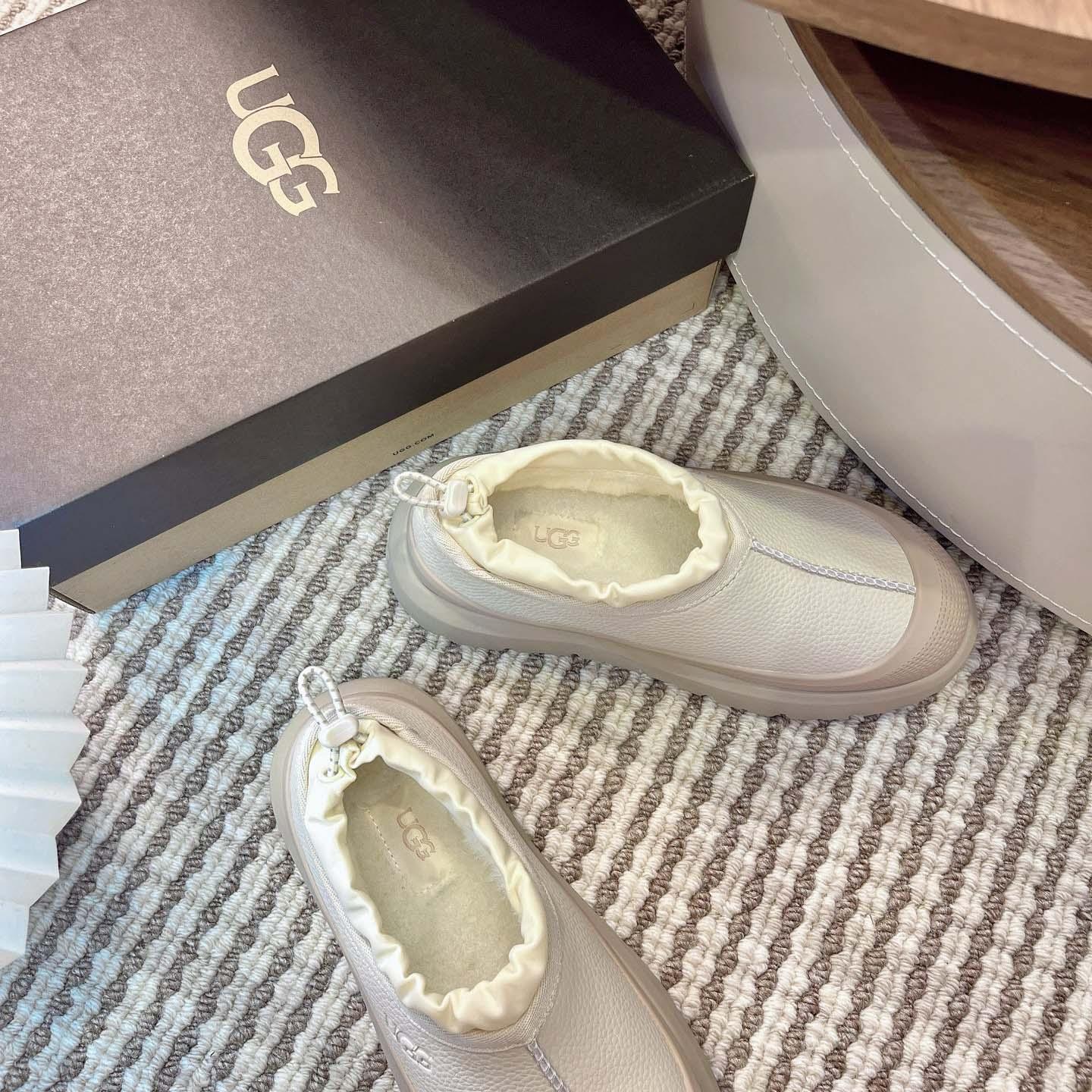 UGG Tasman Weather Hybrid Slippers - FashionPlug